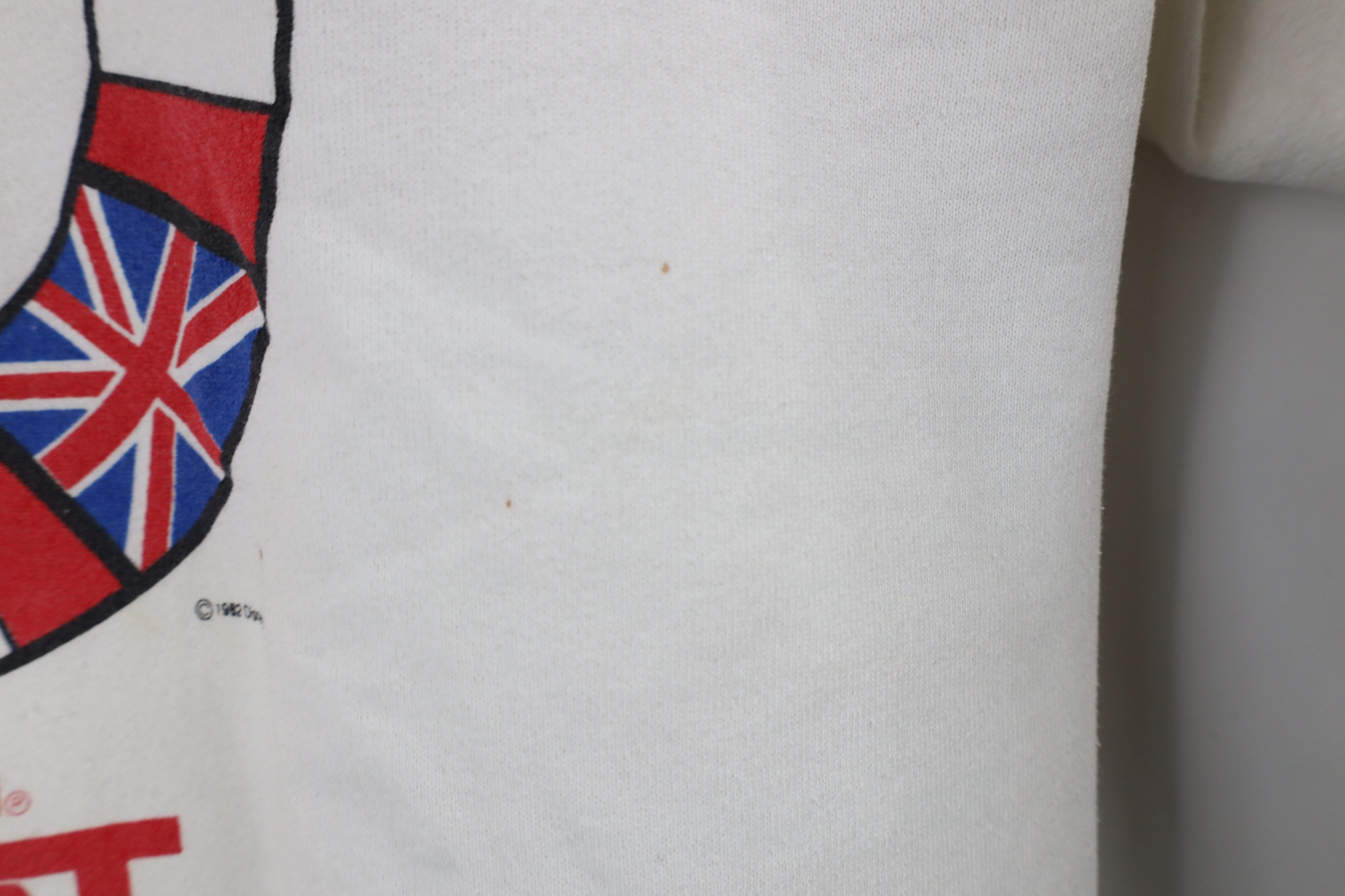 Disney × Vintage Vintage 80s Disney Epcot Center Spell Out Sweatshirt USA Size L / US 10 / IT 46 - 8 Thumbnail