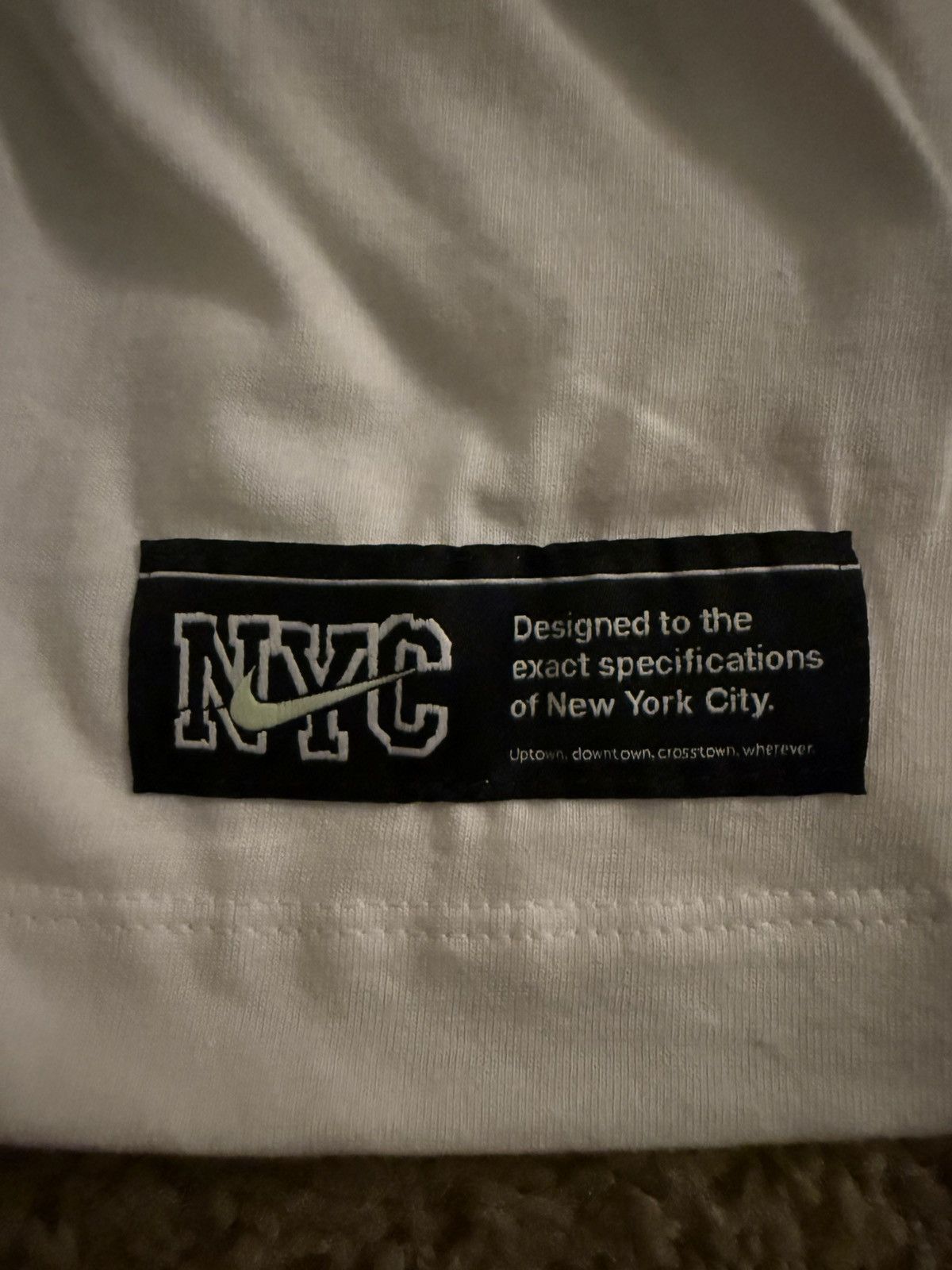 Nike Nike S/S New York City Pigeon Swoosh Shirt NWT 637586-10A Size US M / EU 48-50 / 2 - 4 Thumbnail