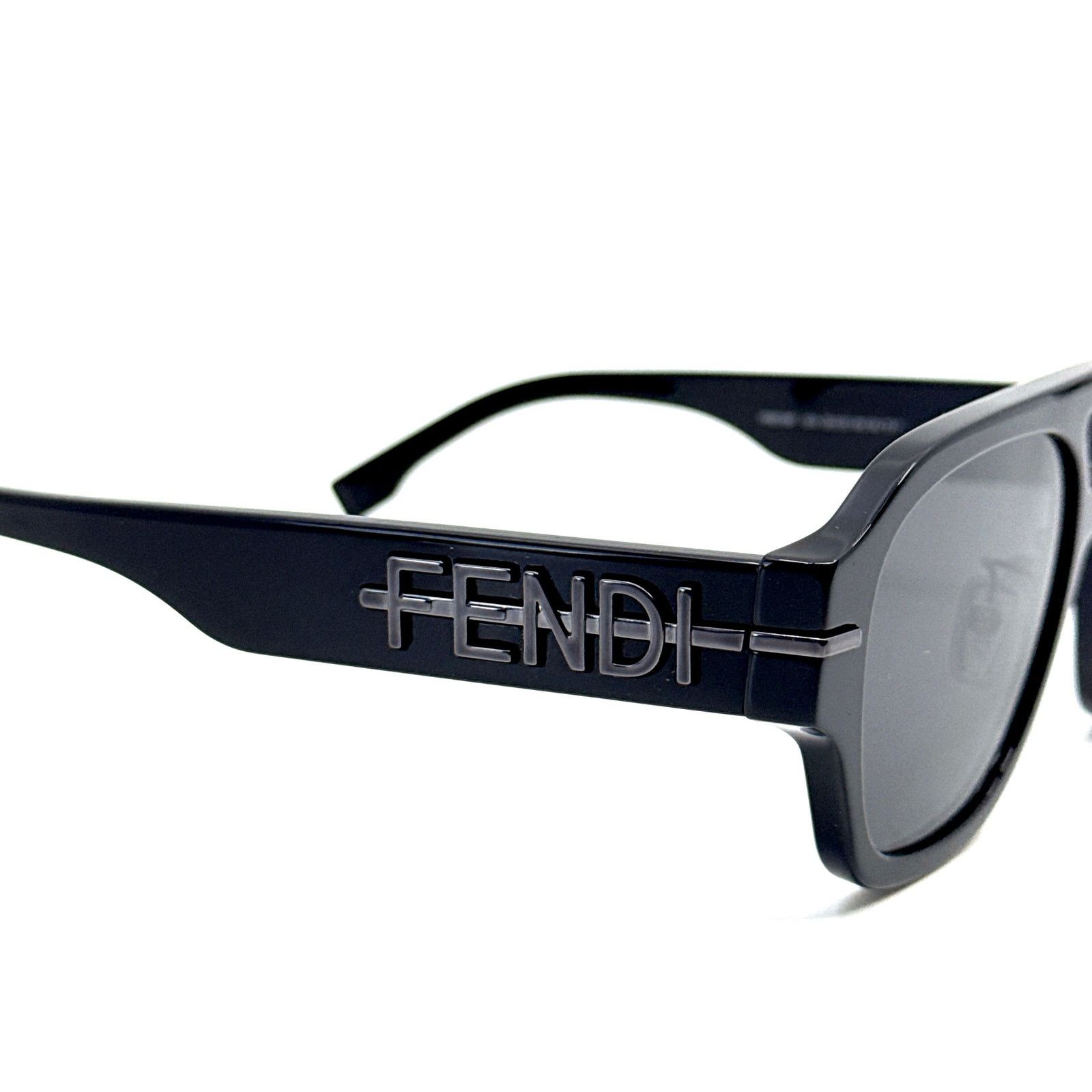 Fendi NEW!!! FENDI Sunglasses FE40130F 01A Authentic Size ONE SIZE - 6 Thumbnail