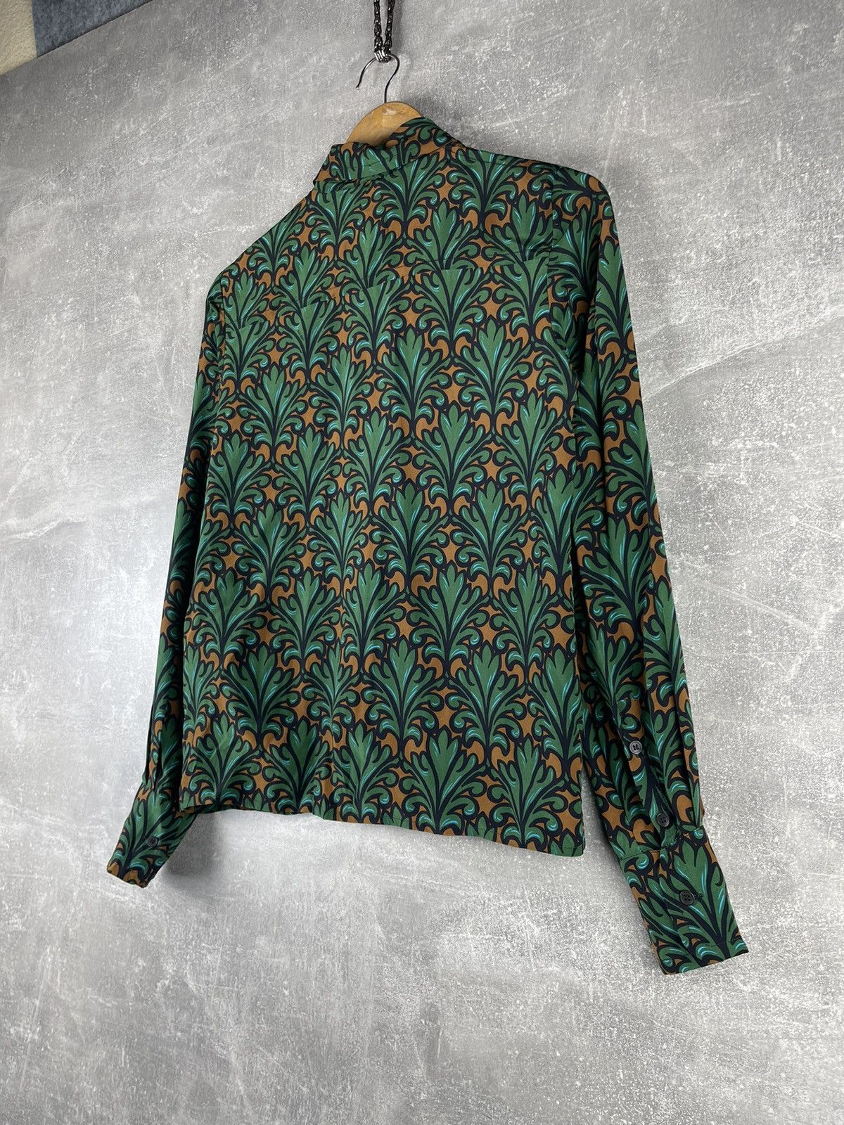 Miu Miu Miu Miu 100% SILK Baroque Print Button Up Shirt Green Brown Size S / US 4 / IT 40 - 8 Thumbnail