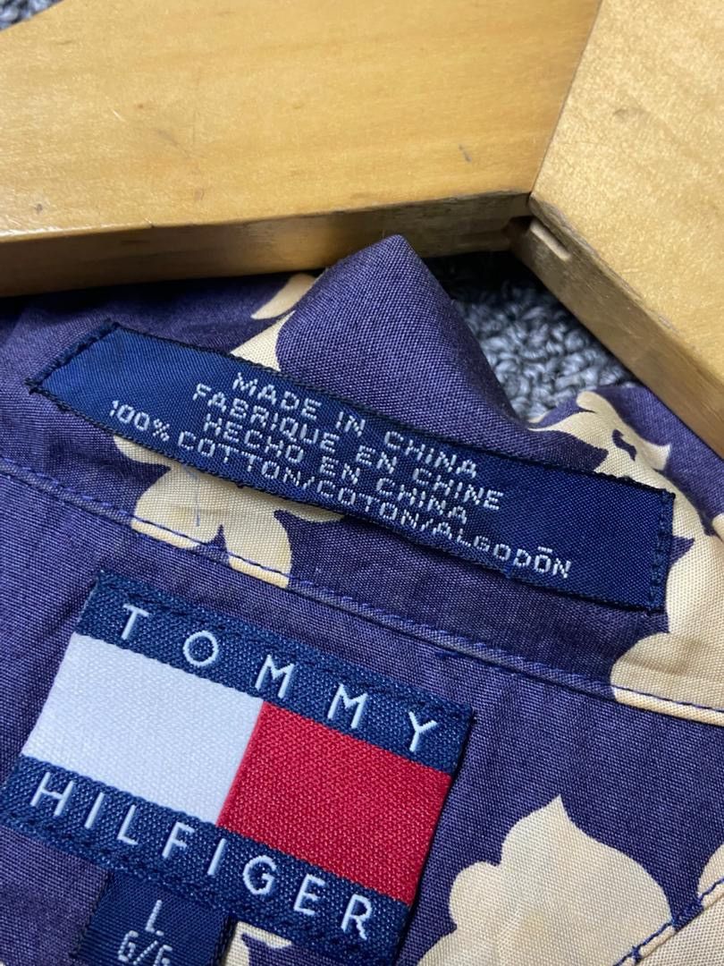 Tommy Hilfiger Tommy Hilfiger Floral Hawaiian Shirt (186) Size US L / EU 52-54 / 3 - 3 Thumbnail