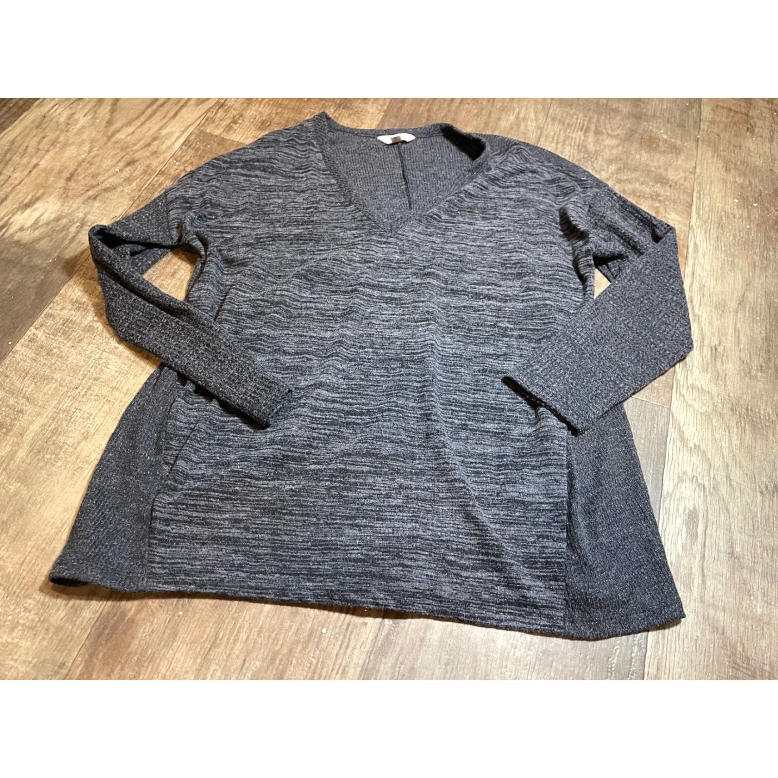 Vintage Terra & Sky Top Blouse Women 24W Long Sleeve Heather Gray Gray 24W Womens Blouse Shirt Size 4XL / US 24-26 - 2 Thumbnail