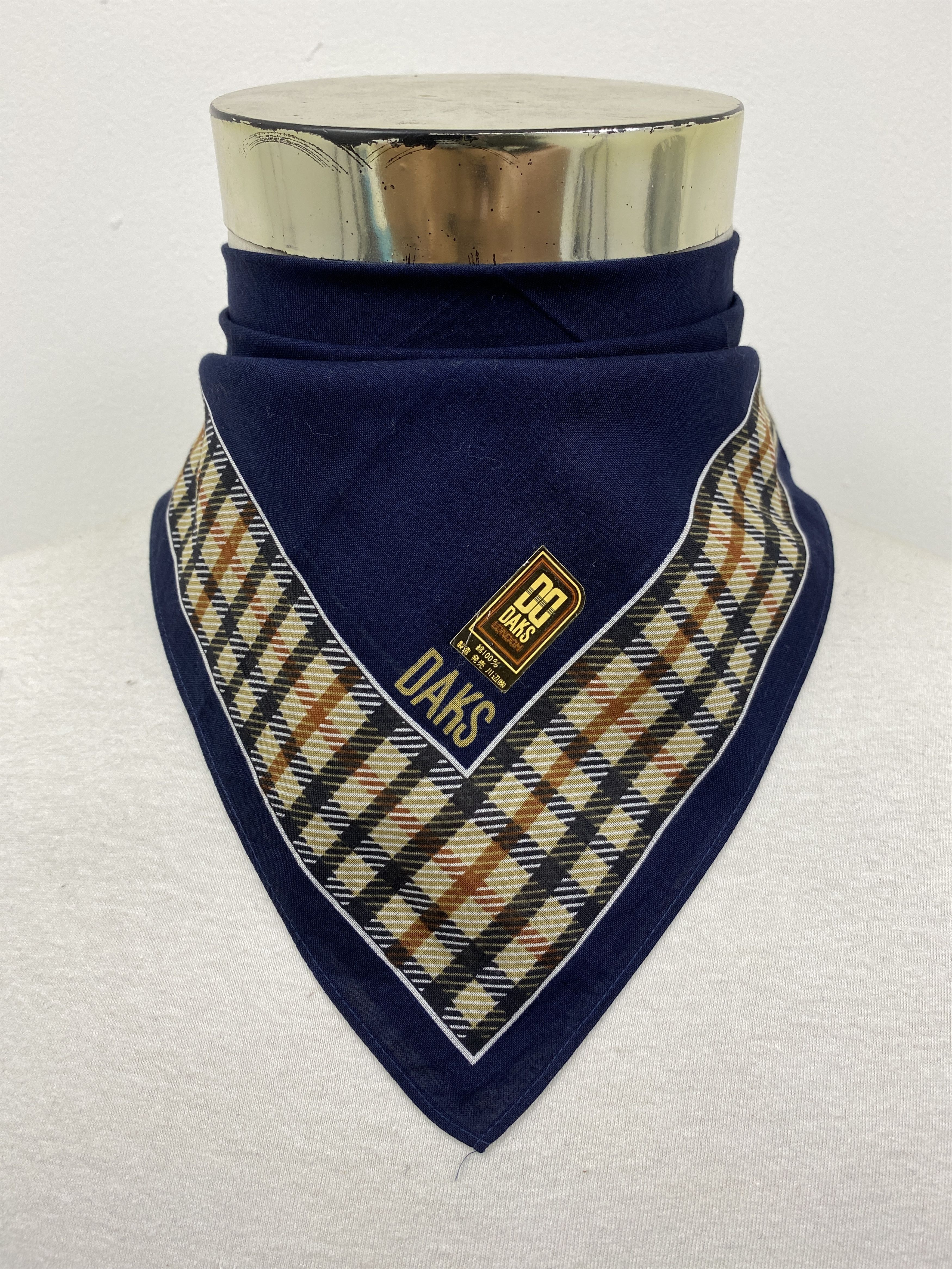 DAKS Daks London Handkerchief / Bandana / Neckerchief HKC0552 Size ONE SIZE - 2 Thumbnail