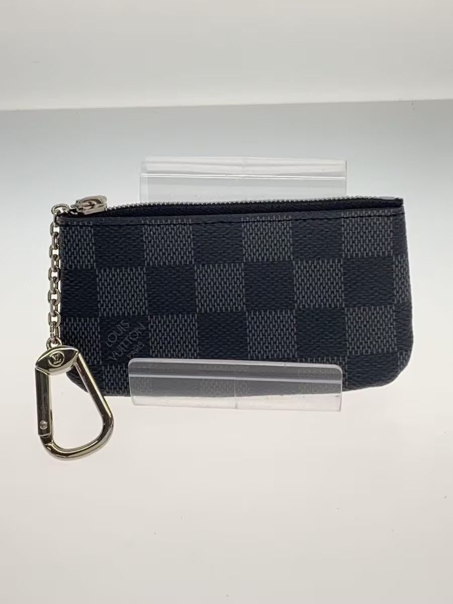 Louis Vuitton Louis Vuitton Damier Graphite Pochette Clé Black Size ONE SIZE - 1 Thumbnail