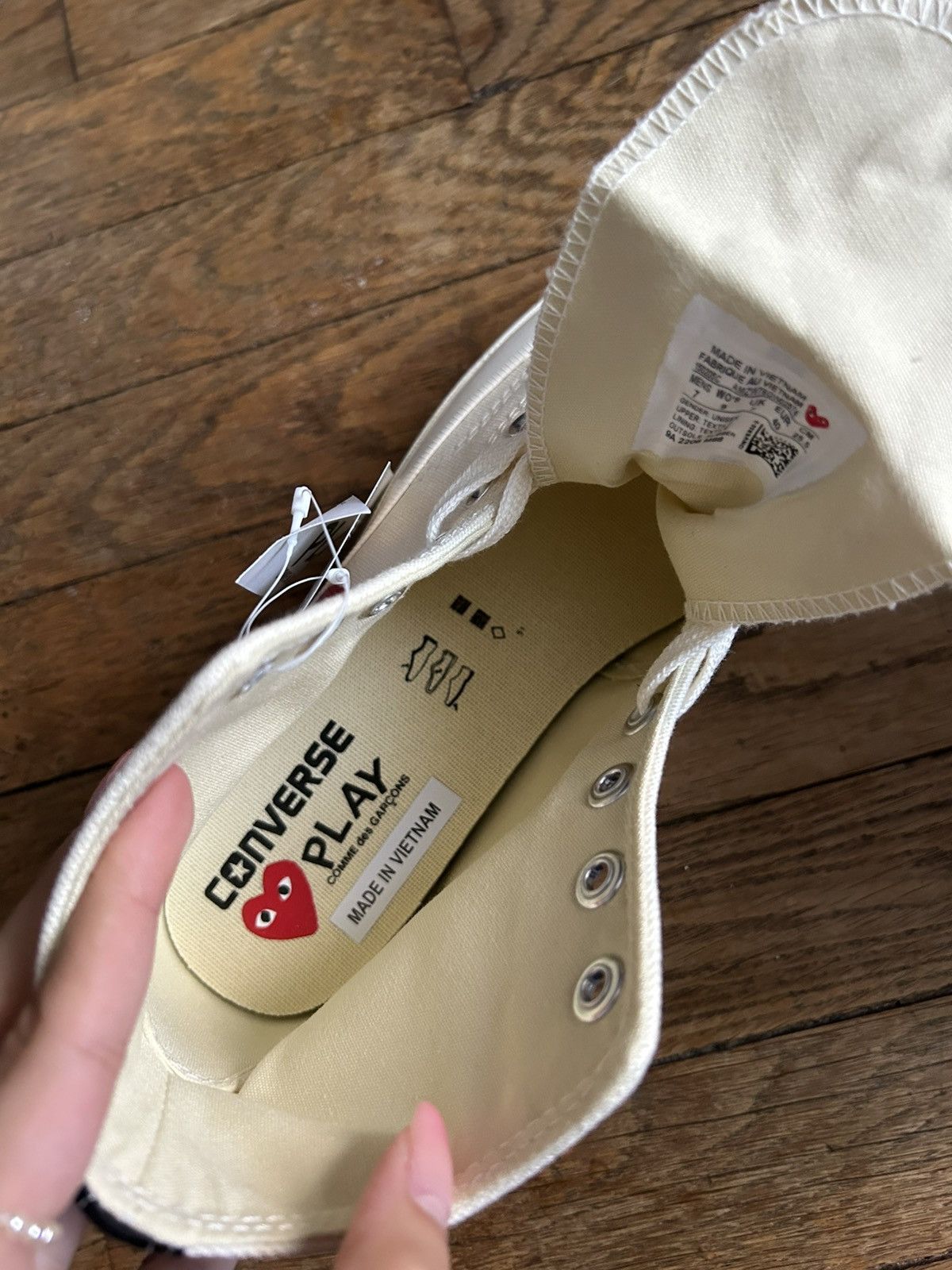 Comme des Garcons PLAY × Converse Sneakers montantes Converse x Comme des Garçons PLAY Blanc Size US 7 / EU 40 - 12 Thumbnail