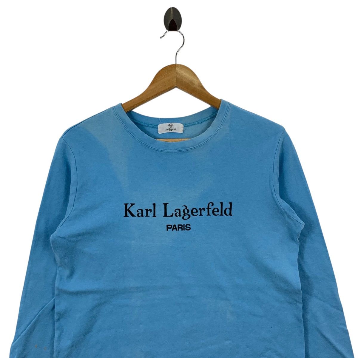 Karl Lagerfeld Vintage KARL LAGERFELD PARIS Spell Out Blue Tshirt Size US S / EU 44-46 / 1 - 2 Thumbnail