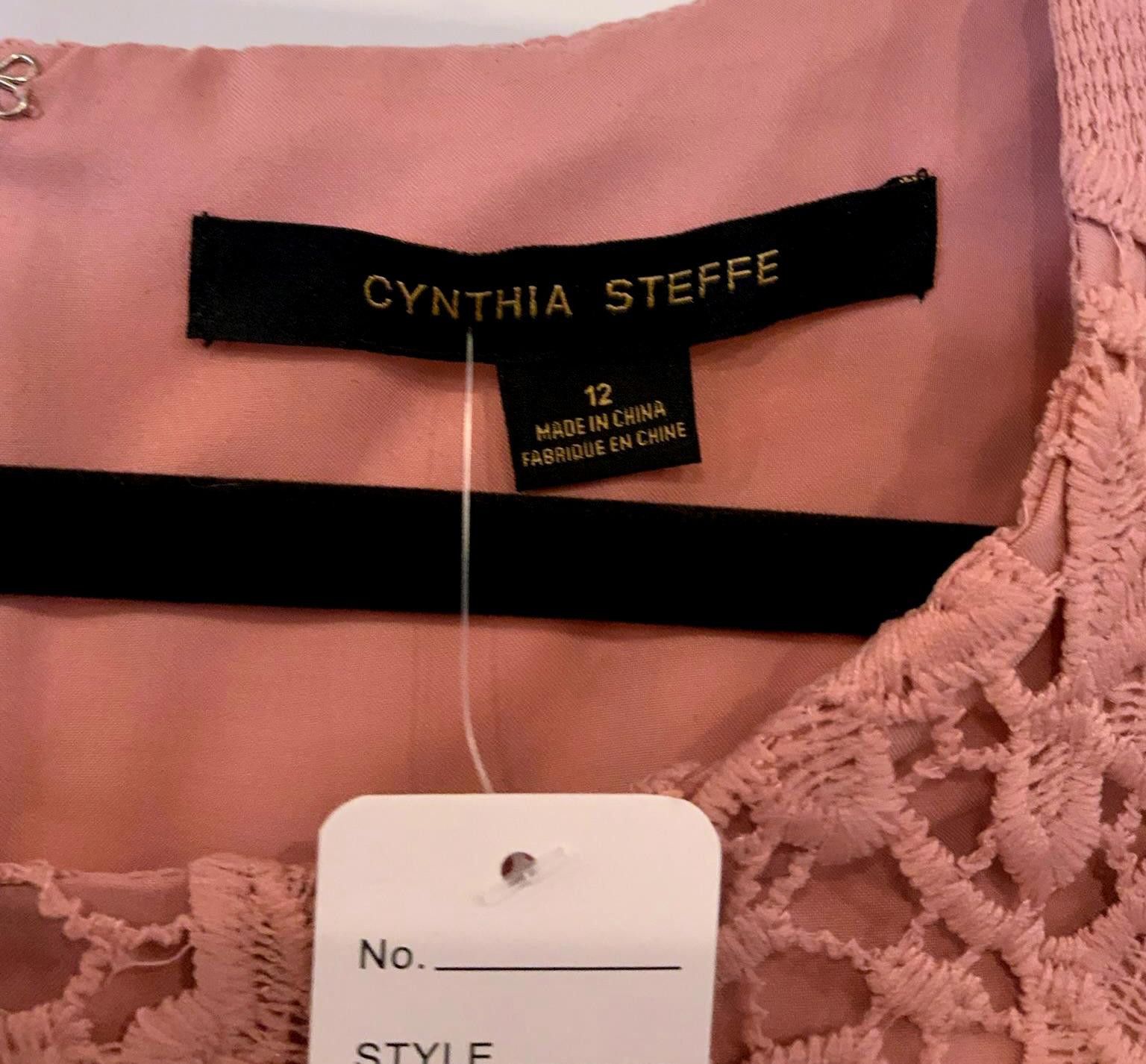 Cynthia Steffe Floral Lace Dress - Size 12 - qrcadvogados.com.br
