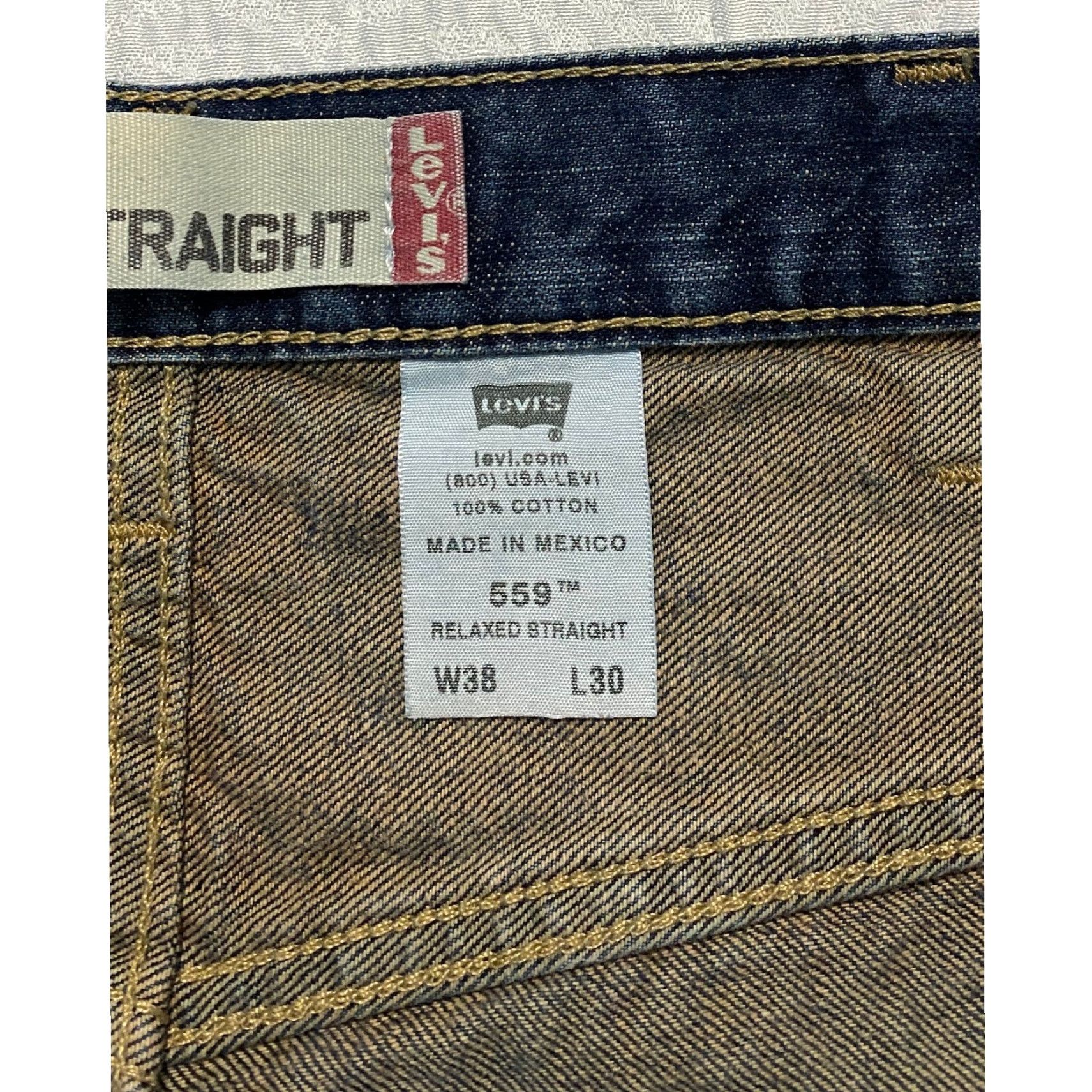 Levi's VINTAGE Levis 559 Jeans Men's 38x30 Blue Relaxed Straight Whiskers Wide Leg Faded Jeans Blue Mens Regular 38x30 Levi's 559 Straight Leg USA 500 Series Size US 38 / EU 54 - 5 Thumbnail