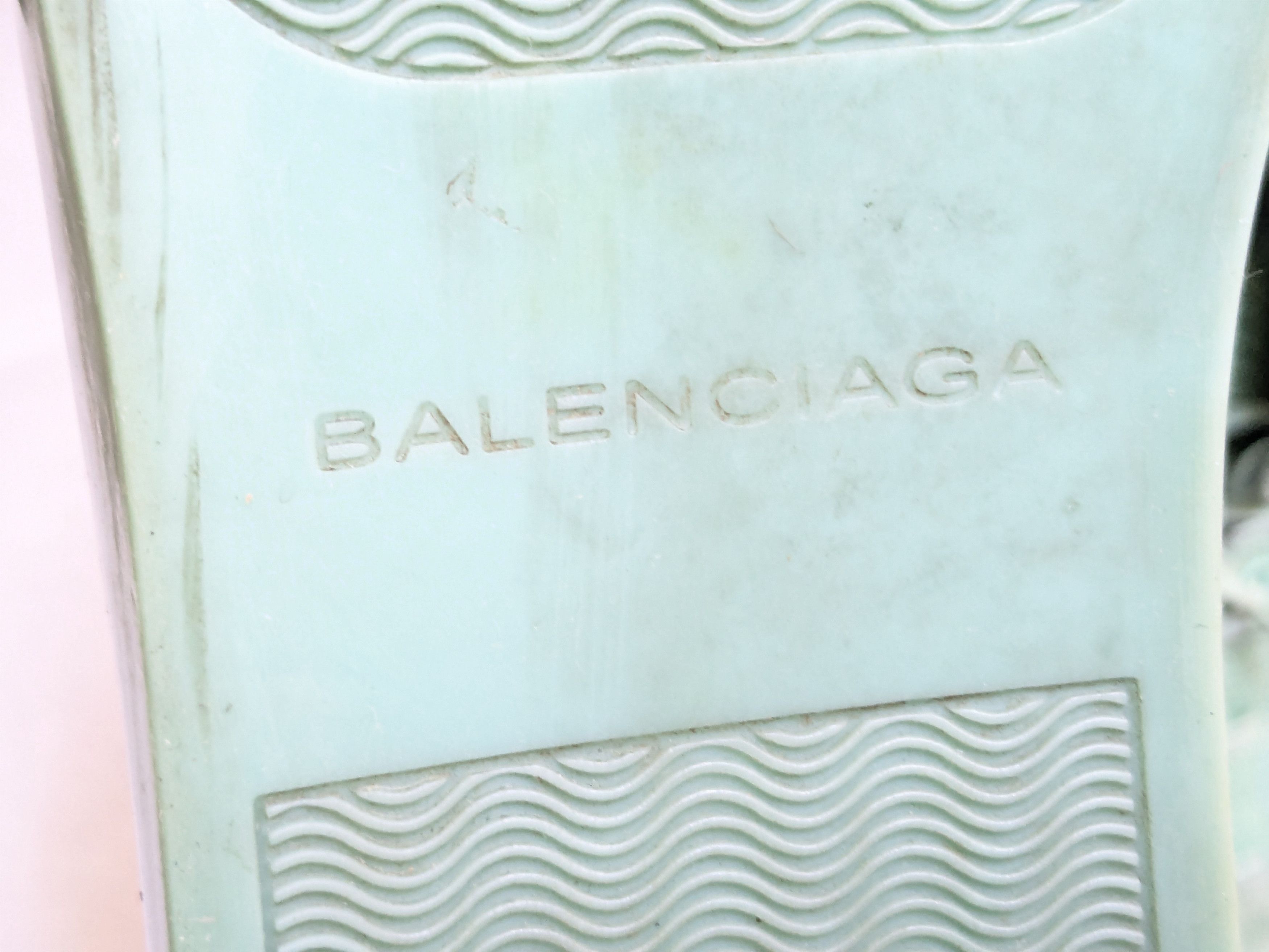 Balenciaga Balenciaga Arena High Top Sneakers Green 9 42 Cotes Leather Size US 9 / EU 42 - 16 Thumbnail