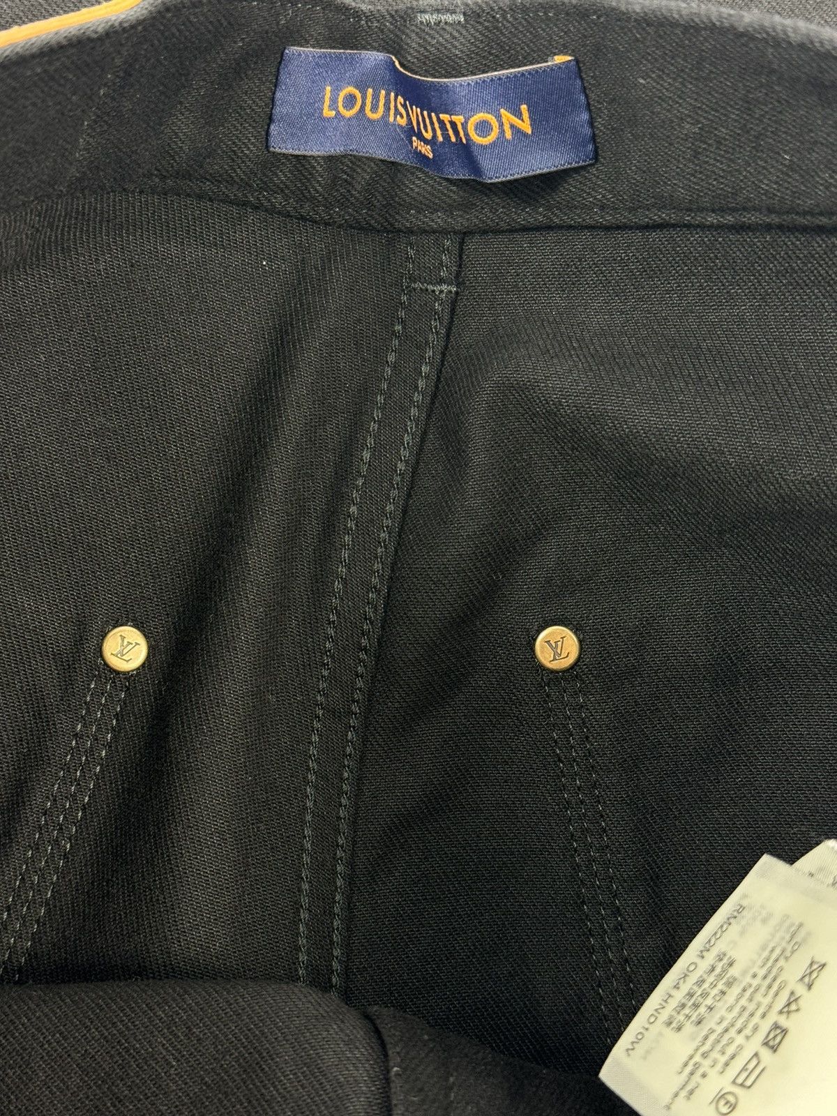 Louis Vuitton MONOGRAM PRINT DENIM CARGO TROUSERS Size US 34 / EU 50 - 10 Thumbnail
