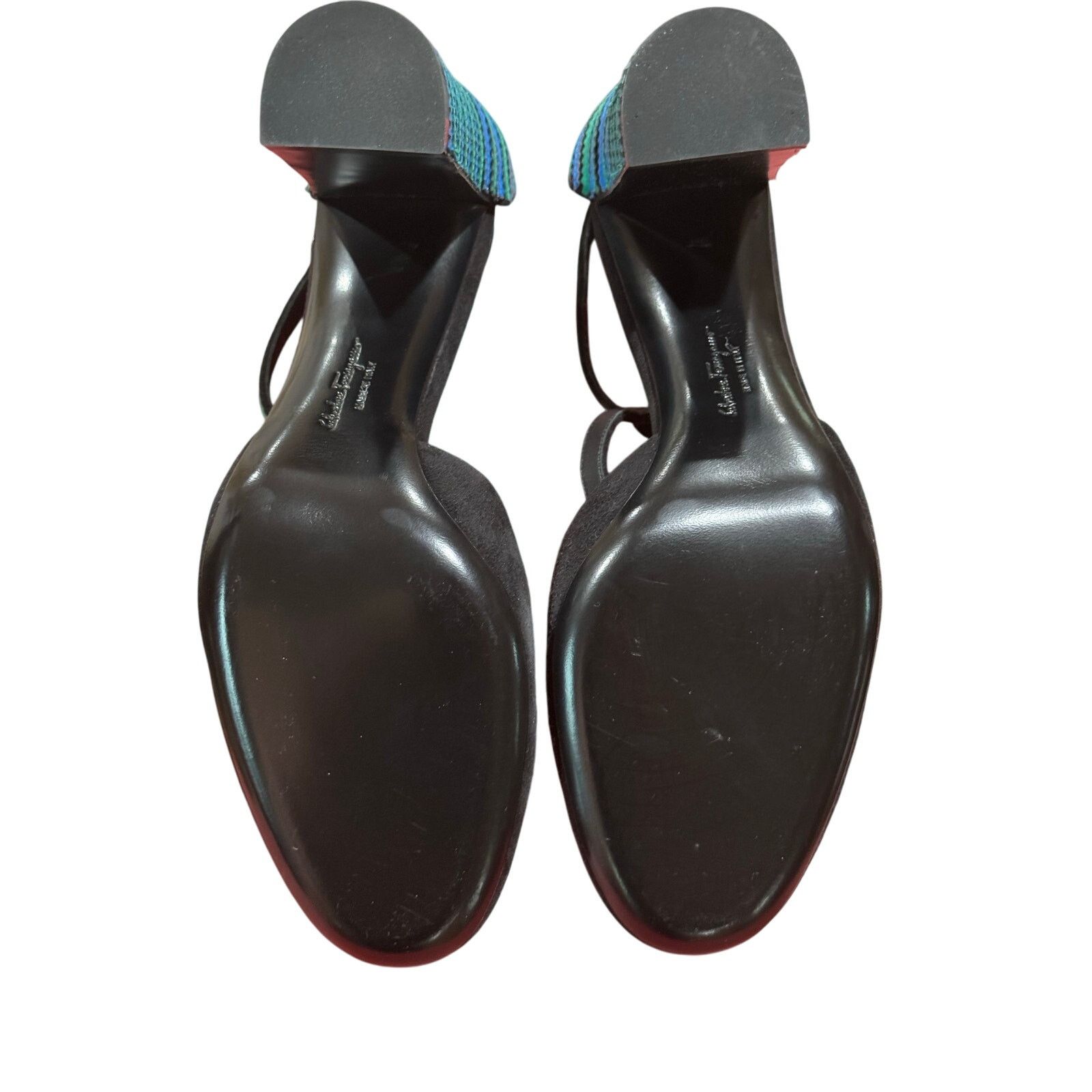 Salvatore Ferragamo Salvatore Ferragamo “Fergie” Black Suede Pumps sz. 7us Size US 7 / IT 37 - 7 Thumbnail