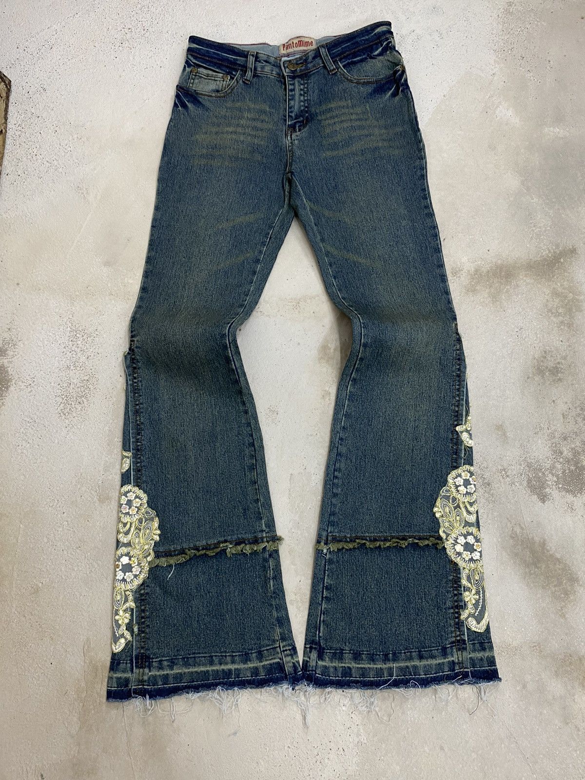 If Six Was Nine × Japanese Brand × Le Grande Bleu (L.G.B.) Flare Unisex PantoMime Mud Washed Embroid Flower Patchwork Size US 27 - 1 Thumbnail