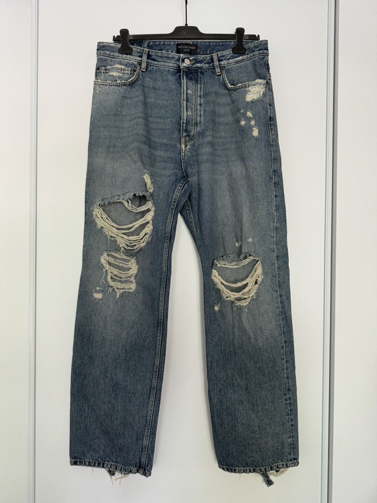 Balenciaga Balenciaga Distressed Ripped Denim Pants Size US 36 / EU 52 - 1 Thumbnail