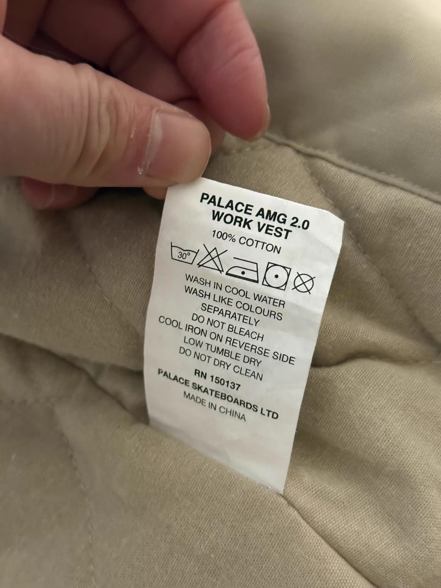 Palace Palace AMG 2.0 Work Tan Logo Zip Vest L NWT Size US L / EU 52-54 / 3 - 6 Thumbnail