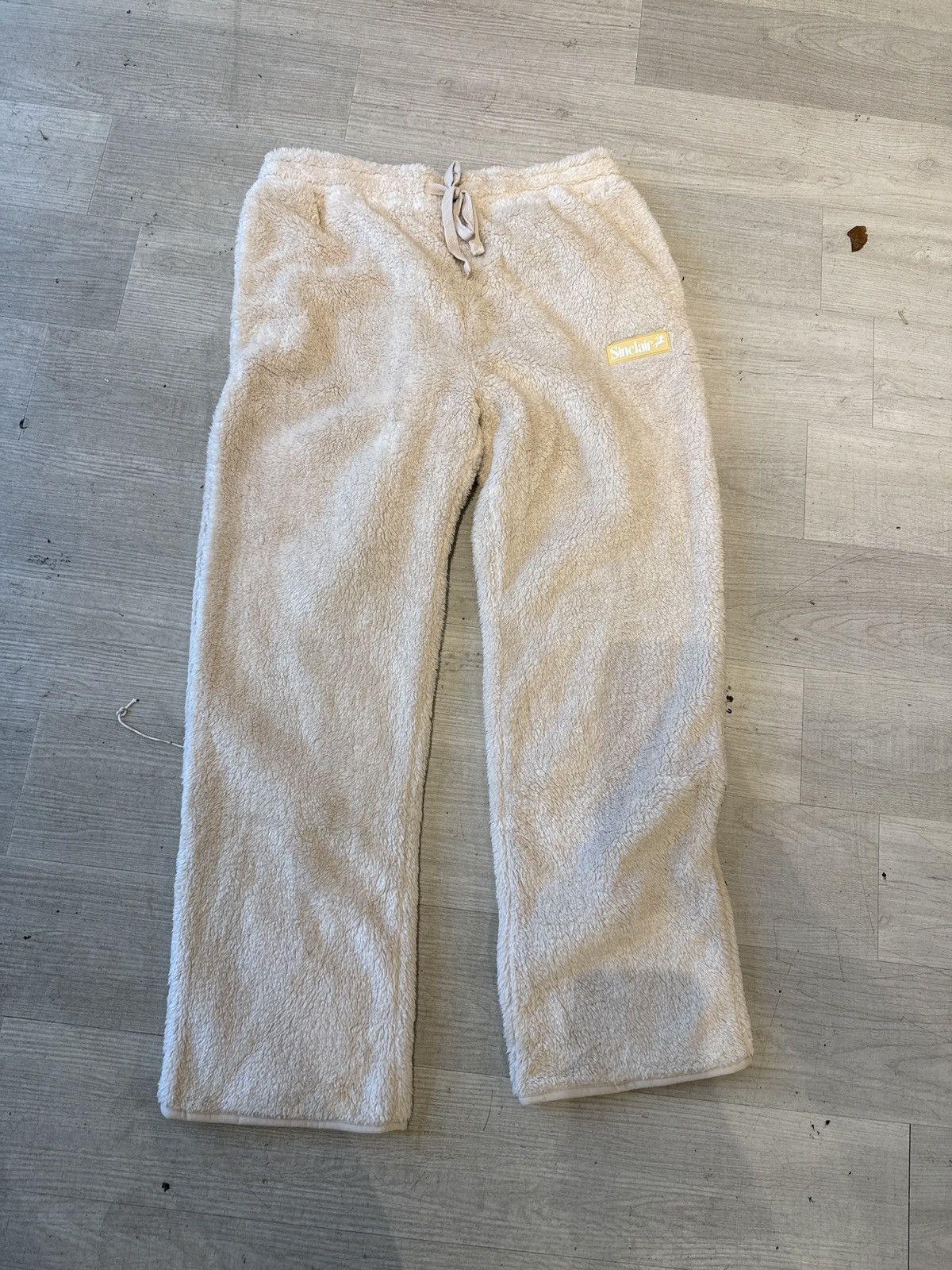 Sinclair Global Sinclair Global Cozy Sweatpants Cream Size 36 Size US 36 / EU 52 - 1 Thumbnail
