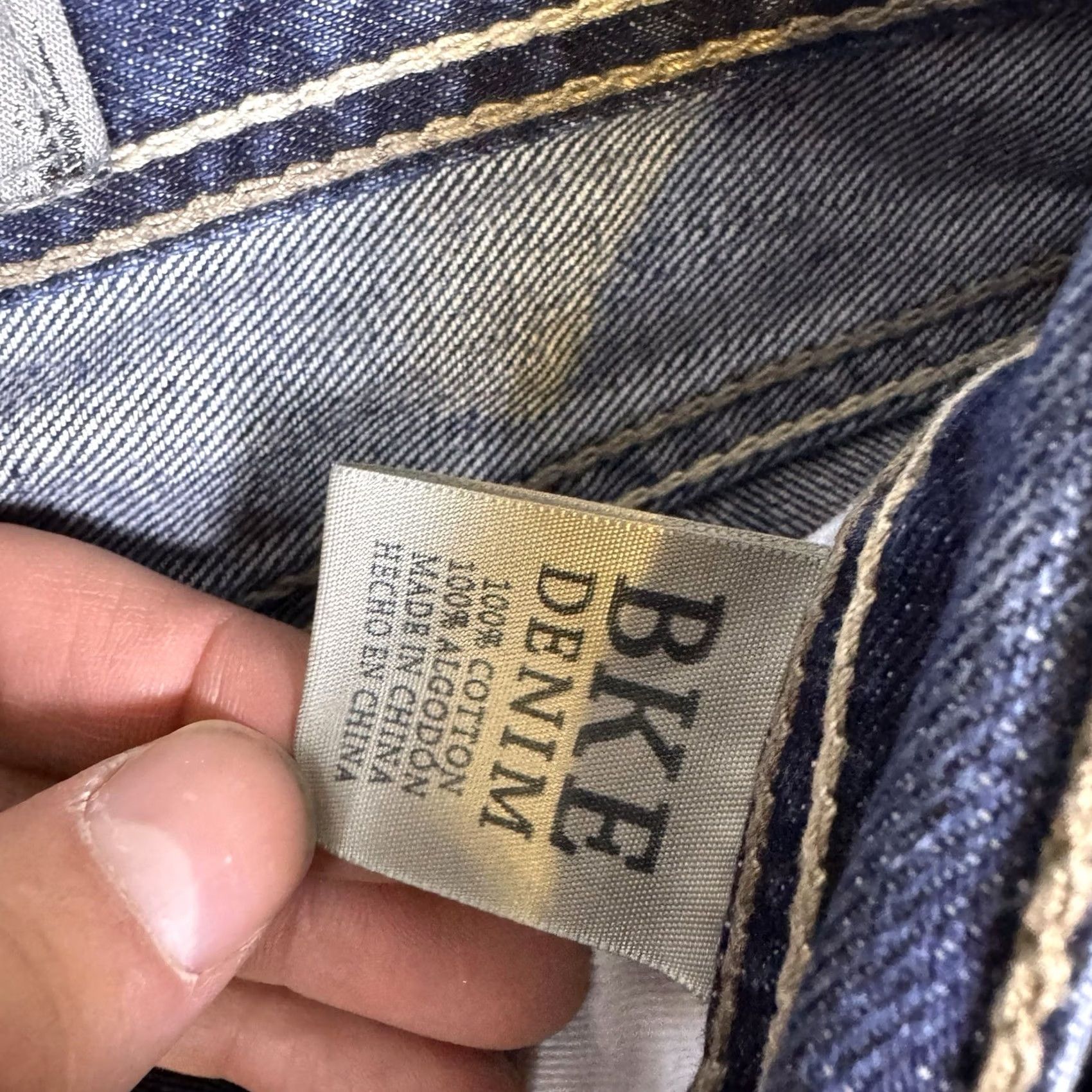 Vintage BKE Tyler Jeans Men 40R Dark Whisker Buckle Utility Wide Leg Baggy 100% Cotton Size US 40 / EU 56 - 6 Thumbnail