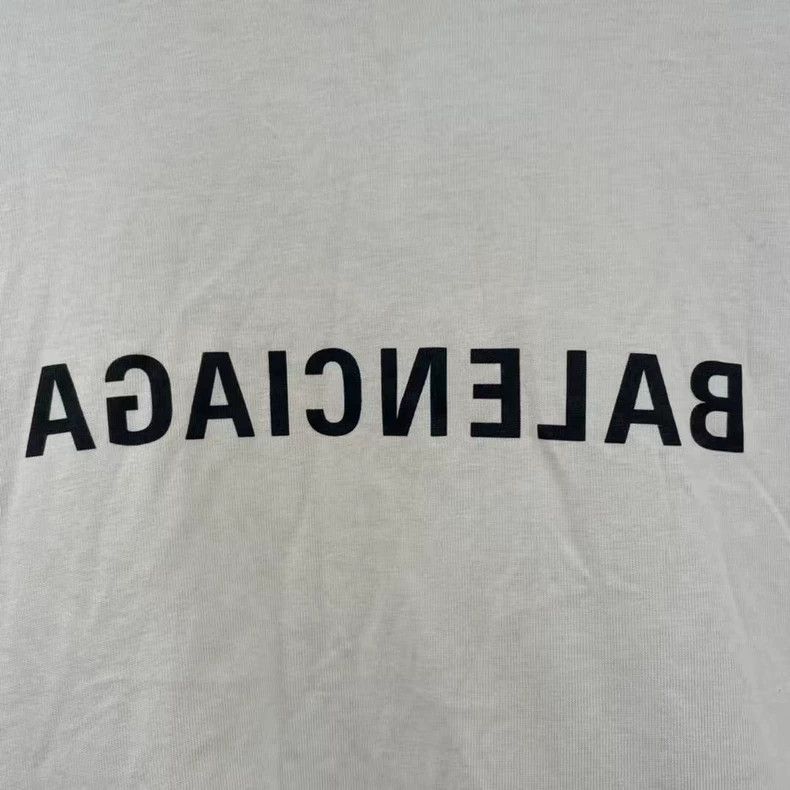 Balenciaga Balenciaga Reversed letter short-sleeved Size US S / EU 44-46 / 1 - 5 Thumbnail