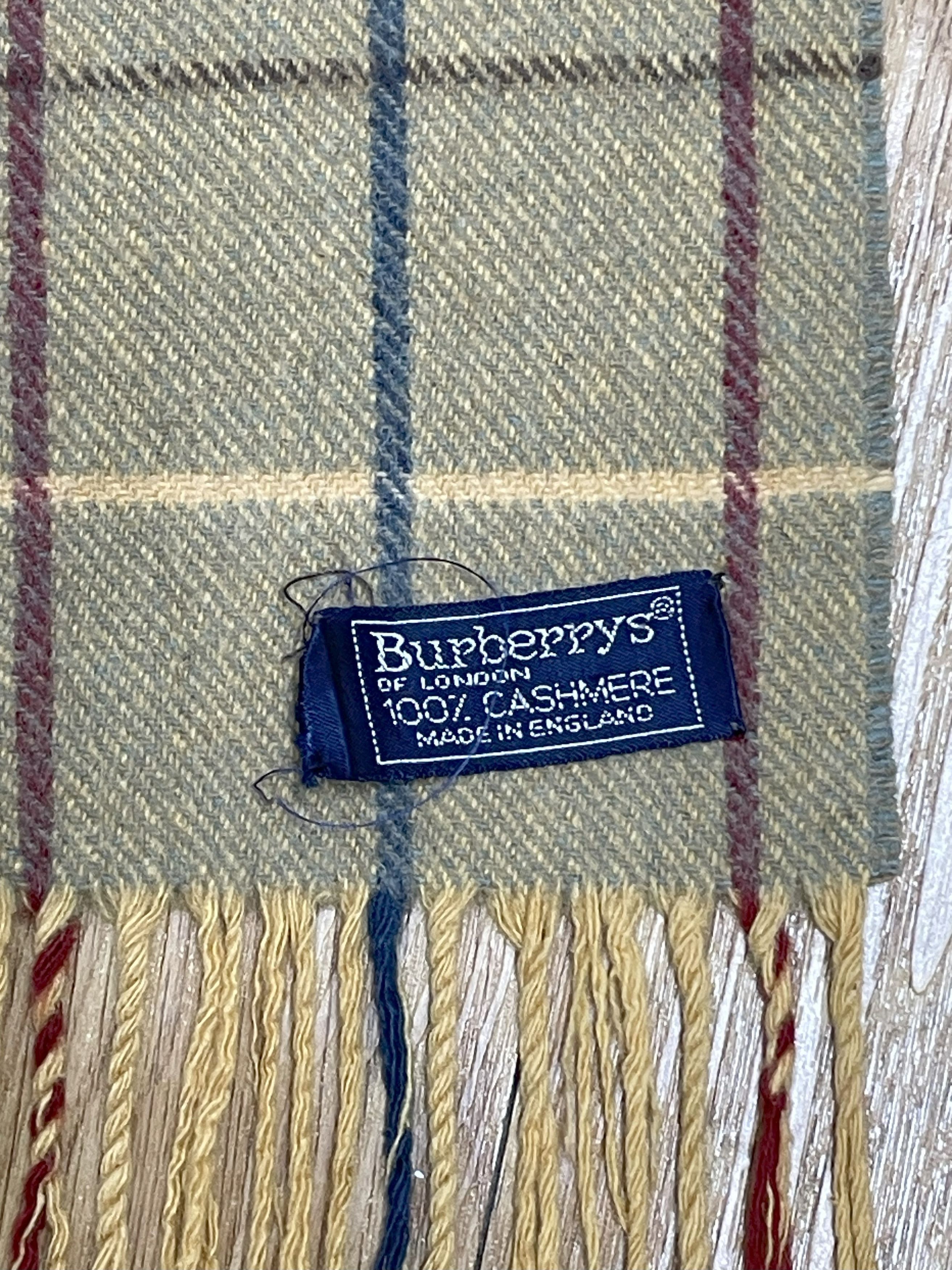 Burberry Burberrys Scarf / Muffler - 6152 Size ONE SIZE - 6 Thumbnail
