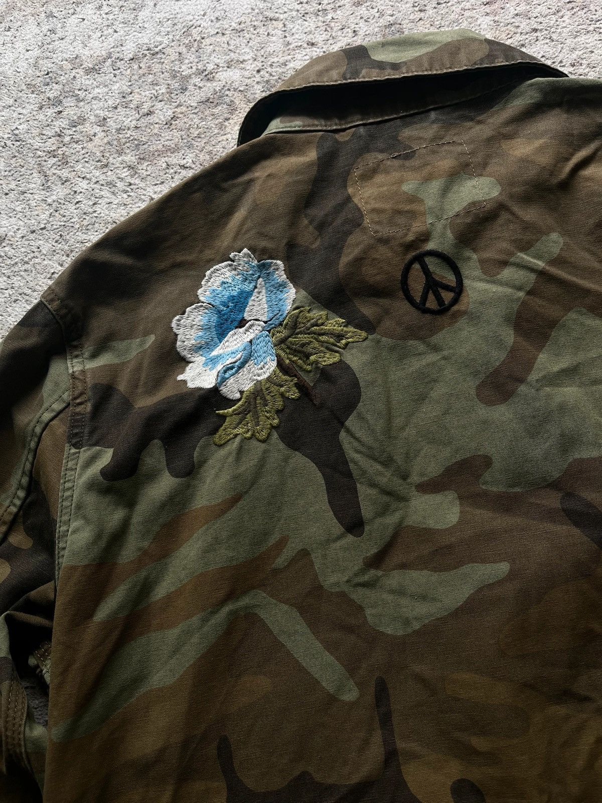 Levi's Levi’s Sz S Made in Sri Lanka 2017 Rare Camo Caroline Jacket Size S / US 4 / IT 40 - 14 Thumbnail