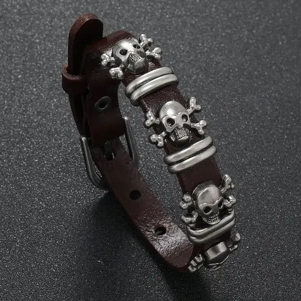 Japanese Brand × Leather Gothic Punk Skull Leather Bracelet Size ONE SIZE - 2 Thumbnail