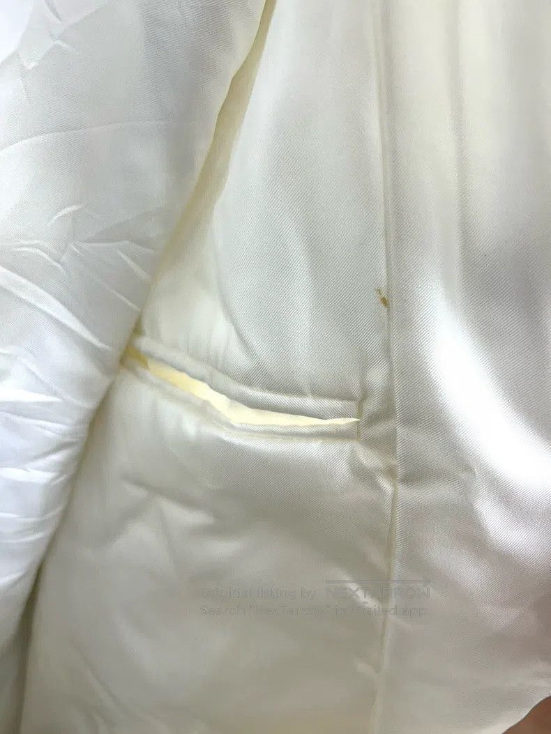 Fendi Fendi White sports casual jacket, 100% silk material Size US M / EU 48-50 / 2 - 9 Thumbnail