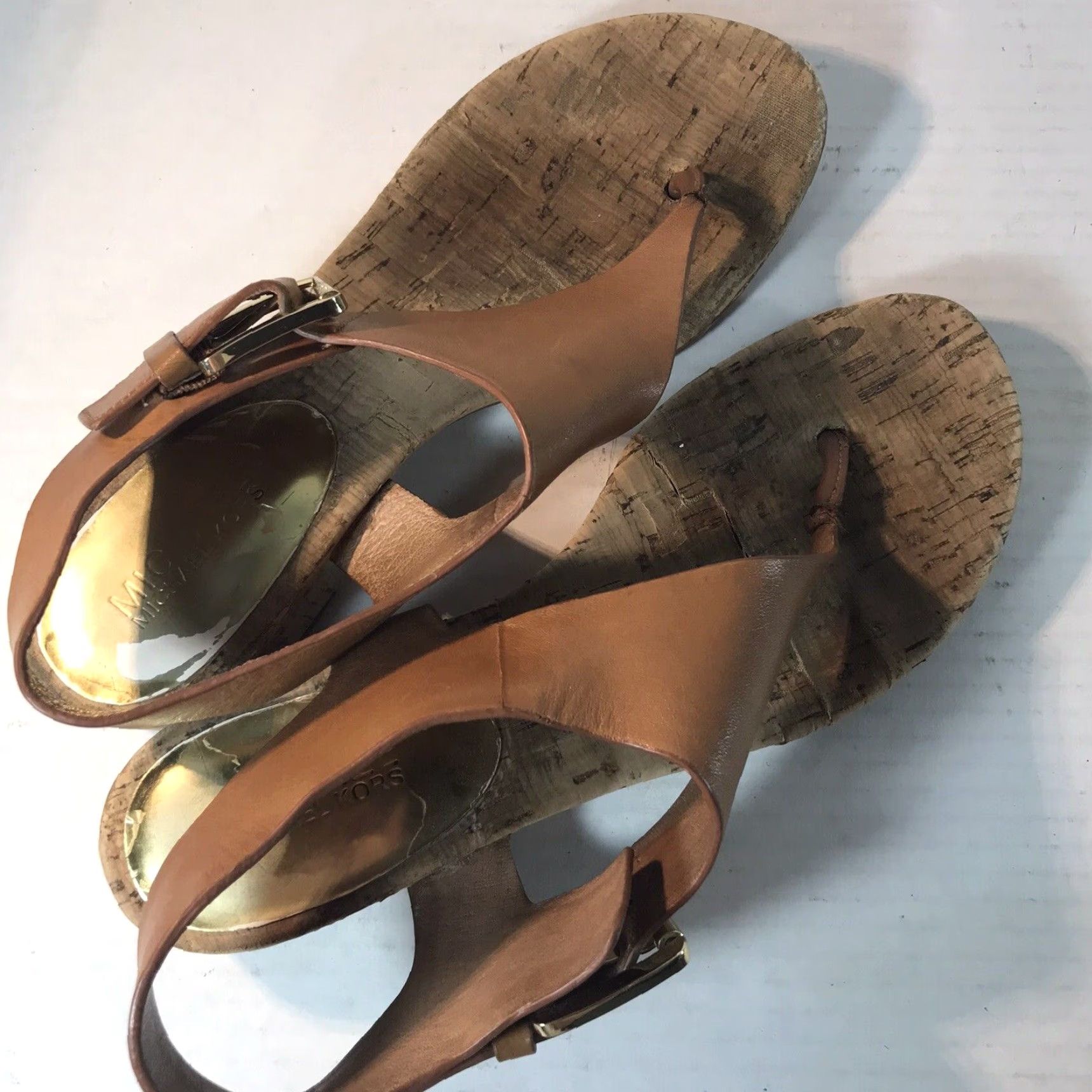 Michael Kors Michael Kors Lt. Brown Leather T-Strap 1.5in Cork Gold Logo Heels Womens Size 8M Size US 8 / IT 38 - 2 Thumbnail