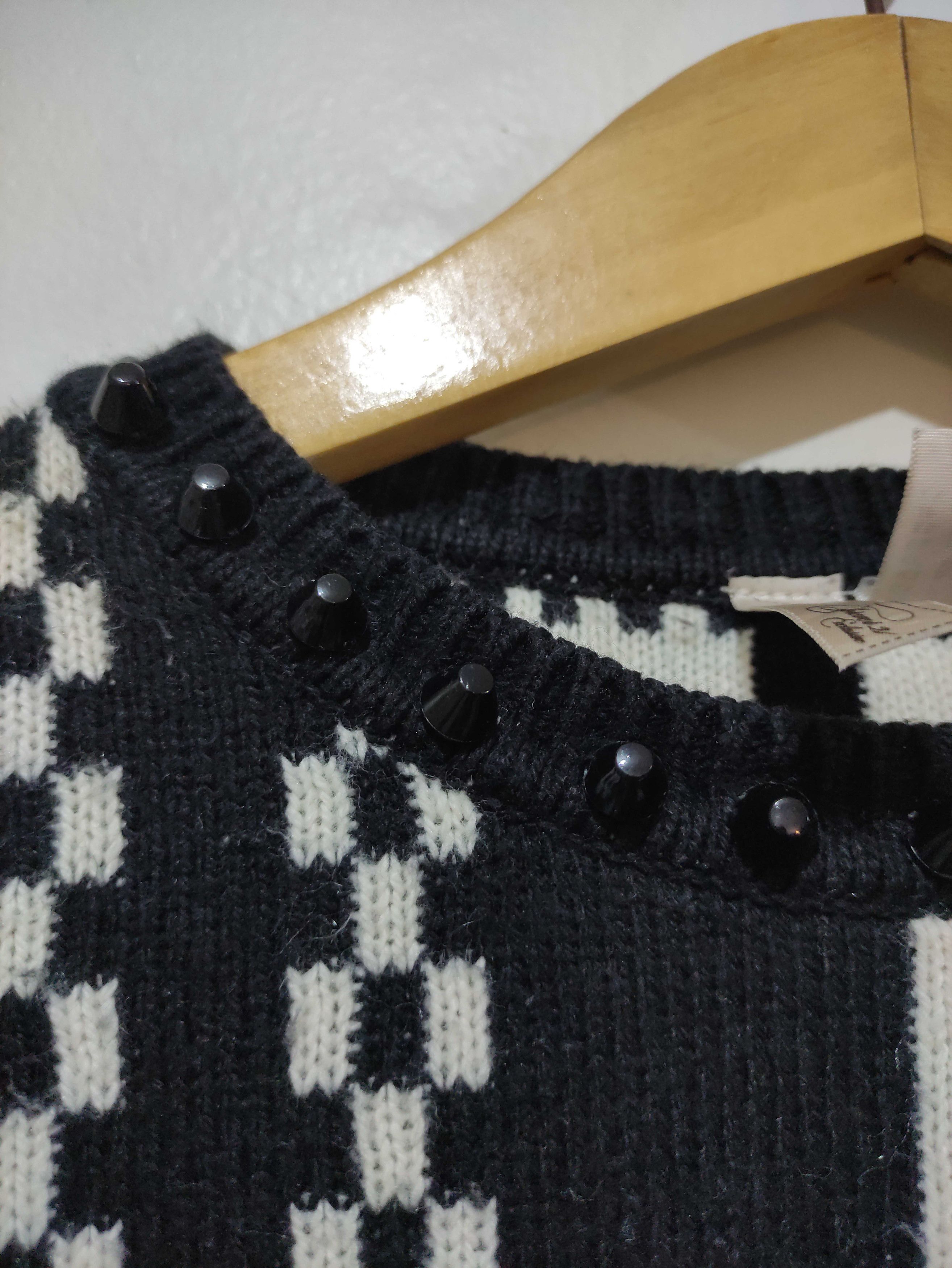 Japanese Brand Forever 21 Vkei Goth Monochrome Geometric studs Knit Sweater Size US M / EU 48-50 / 2 - 9 Thumbnail
