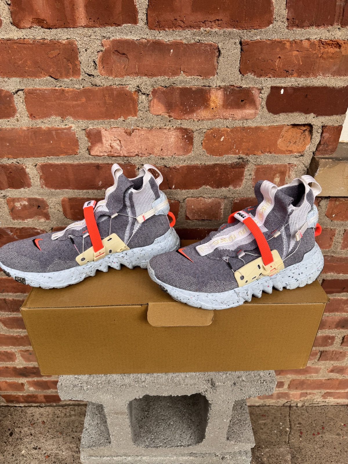 Nike Nike space hippie 03 Size US 10.5 / EU 43-44 - 11 Thumbnail