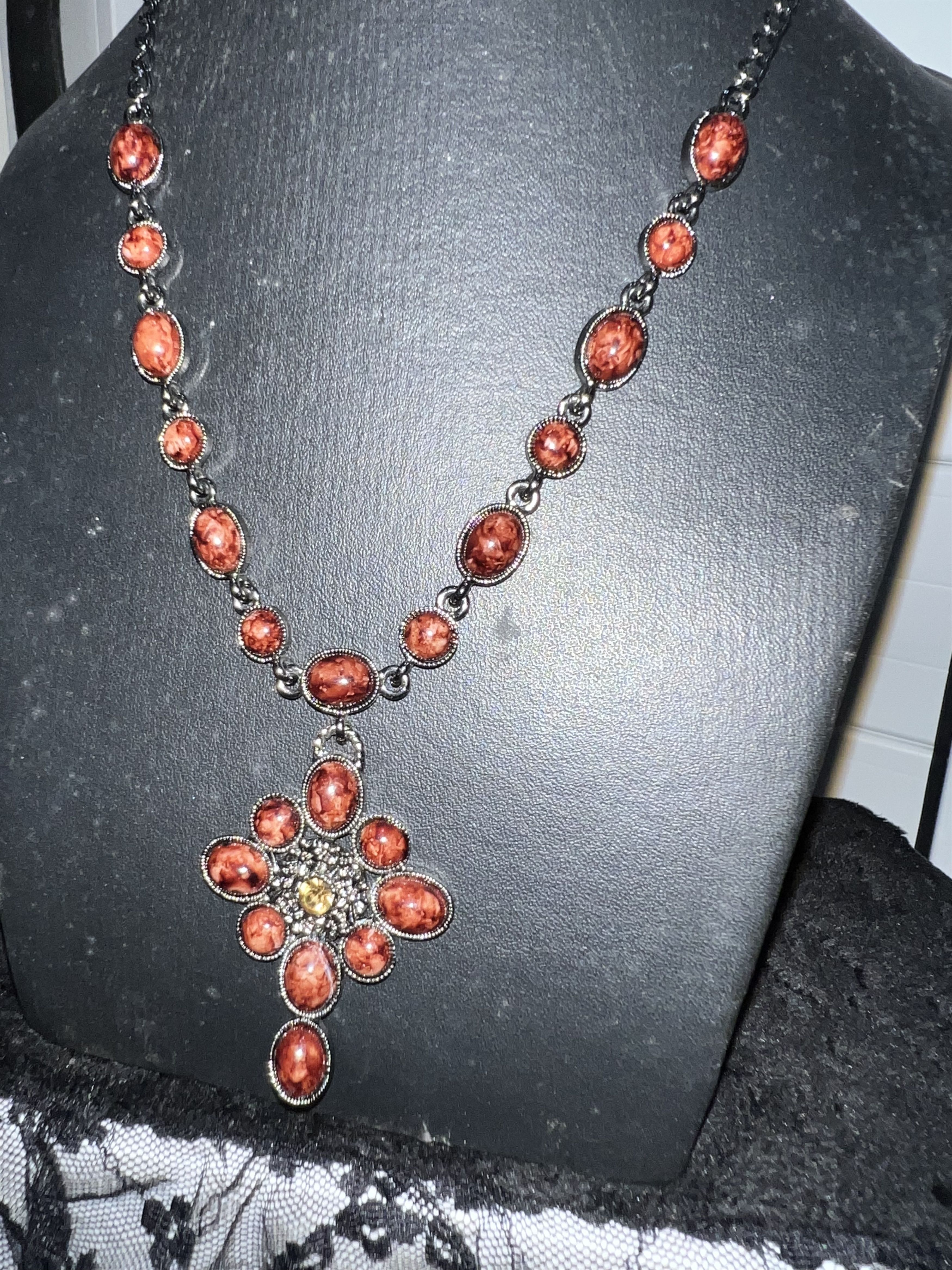 Other ➕Cross reddish spiny oyster stones necklace 🥀 Size ONE SIZE - 7 Thumbnail