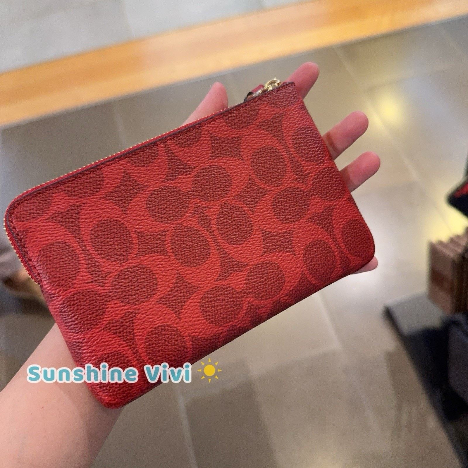 Coach NWT Coach CAQ75 Corner Zip Wristlet In Gold/Bold Red Size ONE SIZE - 2 Thumbnail