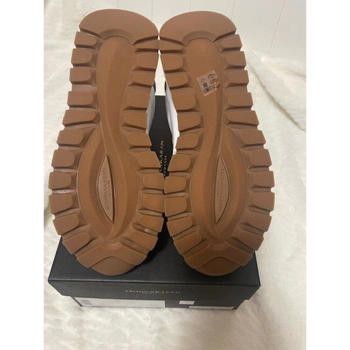 Donna Karan Donna Karan - Binx Lace Up Sneakers NEW IN BOX Size US 7.5 / IT 37.5 - 3 Thumbnail