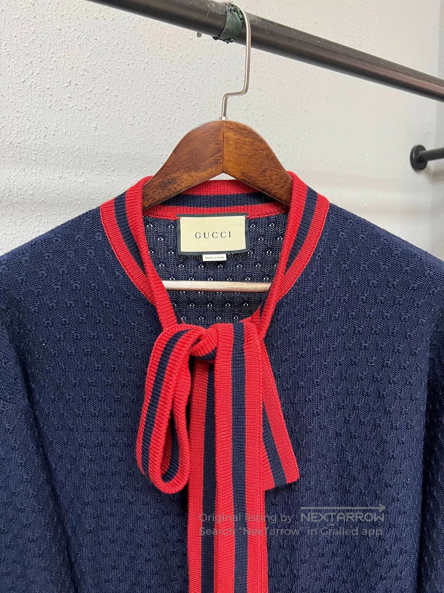 Gucci gucci knit top with red detailing. Size L / US 10 / IT 46 - 3 Thumbnail