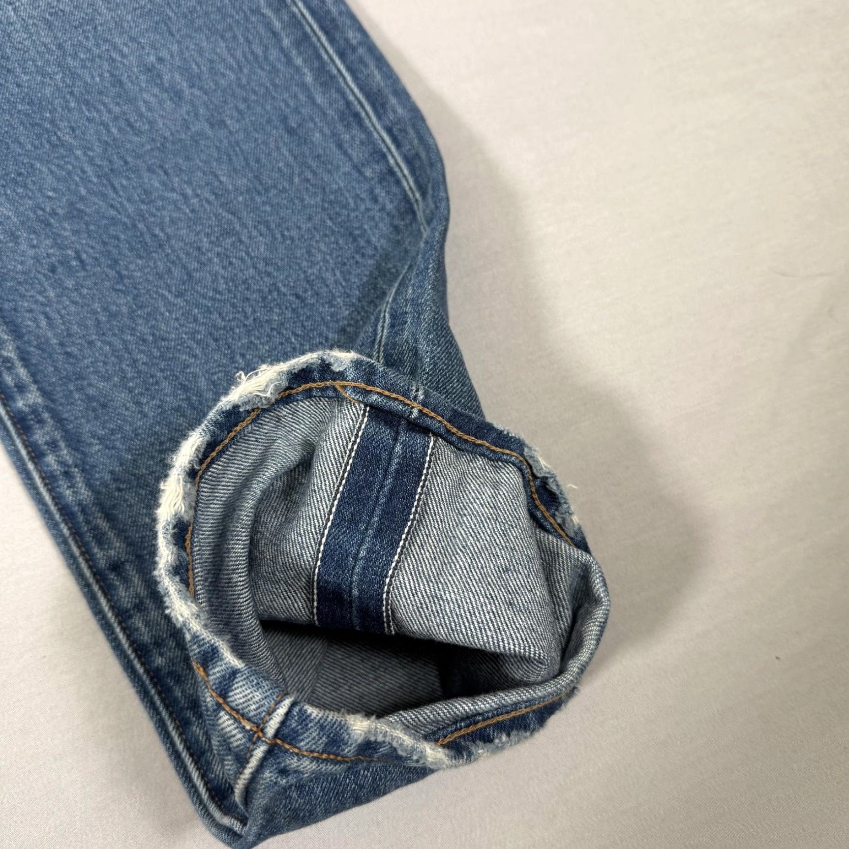 Levi's VINTAGE Levis Jeans Mens 31x34 Blue Made Crafted Levi's 511 Slim Jeans Denim Zip Fly Distressed Selvedge 100% Cotton Japan Men Size US 31 - 5 Thumbnail