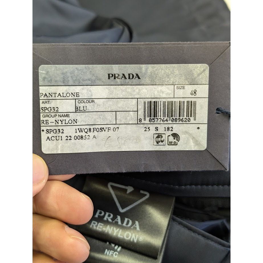 Prada o1rshd1 Short in Blue Size US 32 / EU 48 - 17 Thumbnail