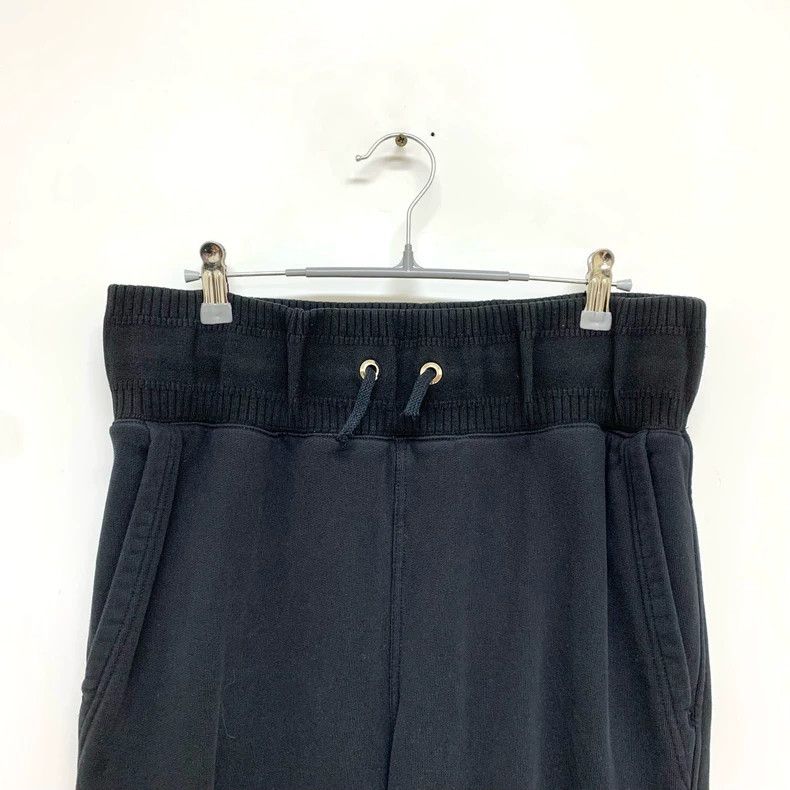 Givenchy Givenchy SizeXL Classic black casual sweatpants with large Size US 29 - 3 Thumbnail