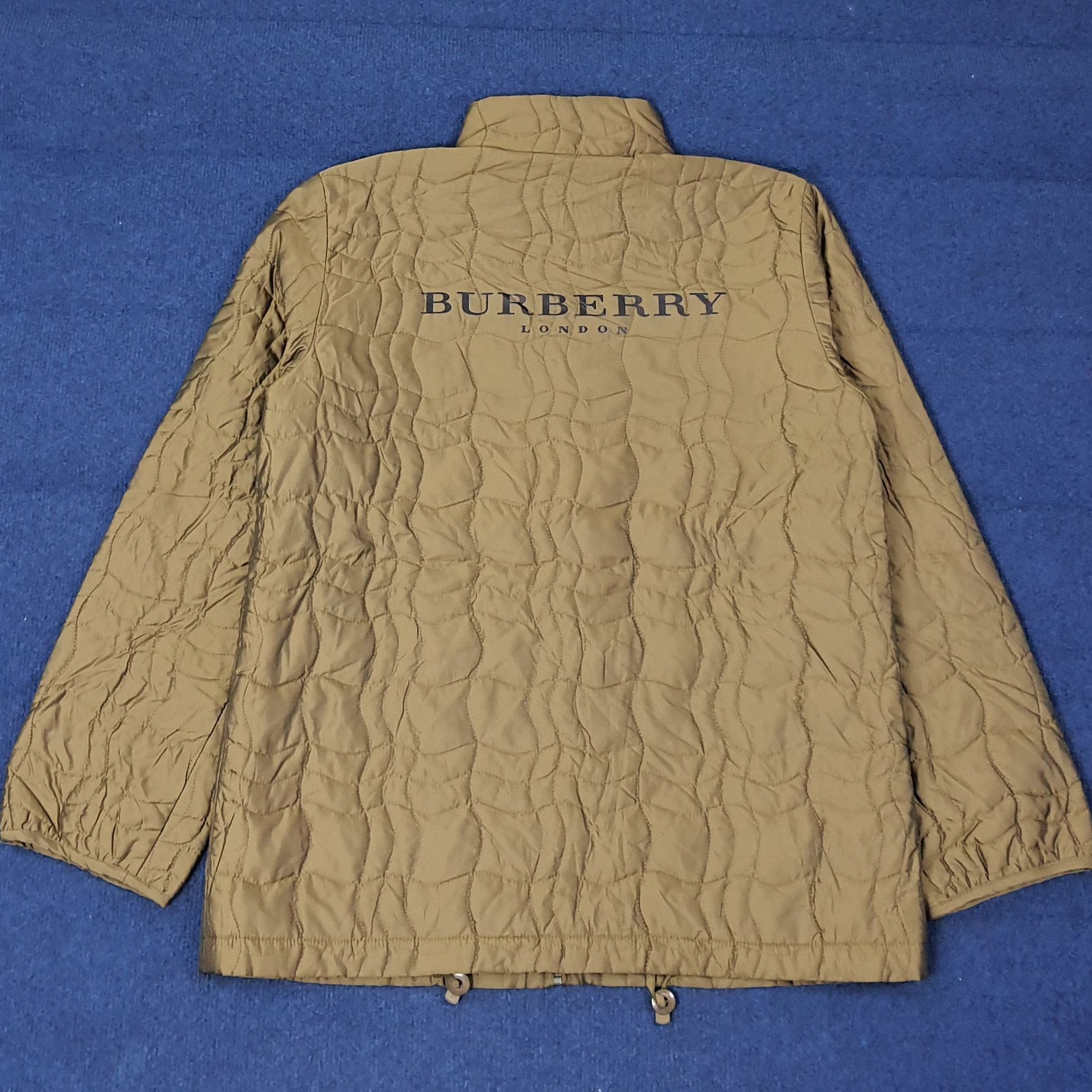 Burberry Vintage Burberry London Custom Logo Jacket C260N6 Size US S / EU 44-46 / 1 - 1 Thumbnail