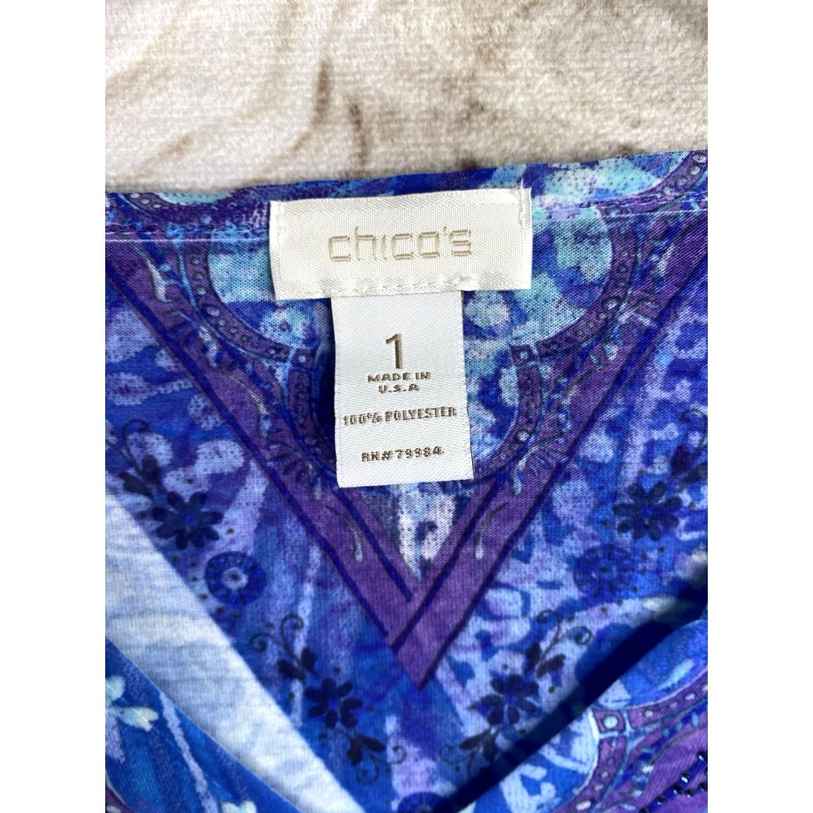 Vintage Chico's Paisley Print Top Sz 1 M Blue V-Neck Burnout Studded Shirt Womens Slim Knit Blouse Casual Summer Spring Fall Size M / US 6-8 / IT 42-44 - 5 Thumbnail