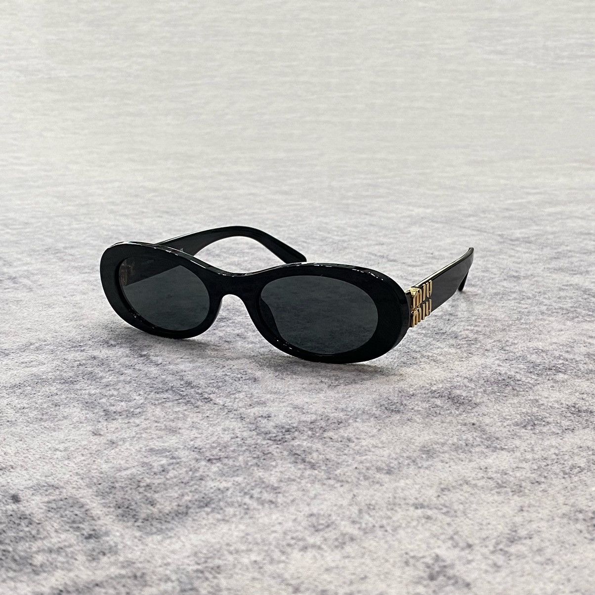 Miu Miu MIU MIU 0MU 06ZS 1AB5S0 Size ONE SIZE - 1 Thumbnail
