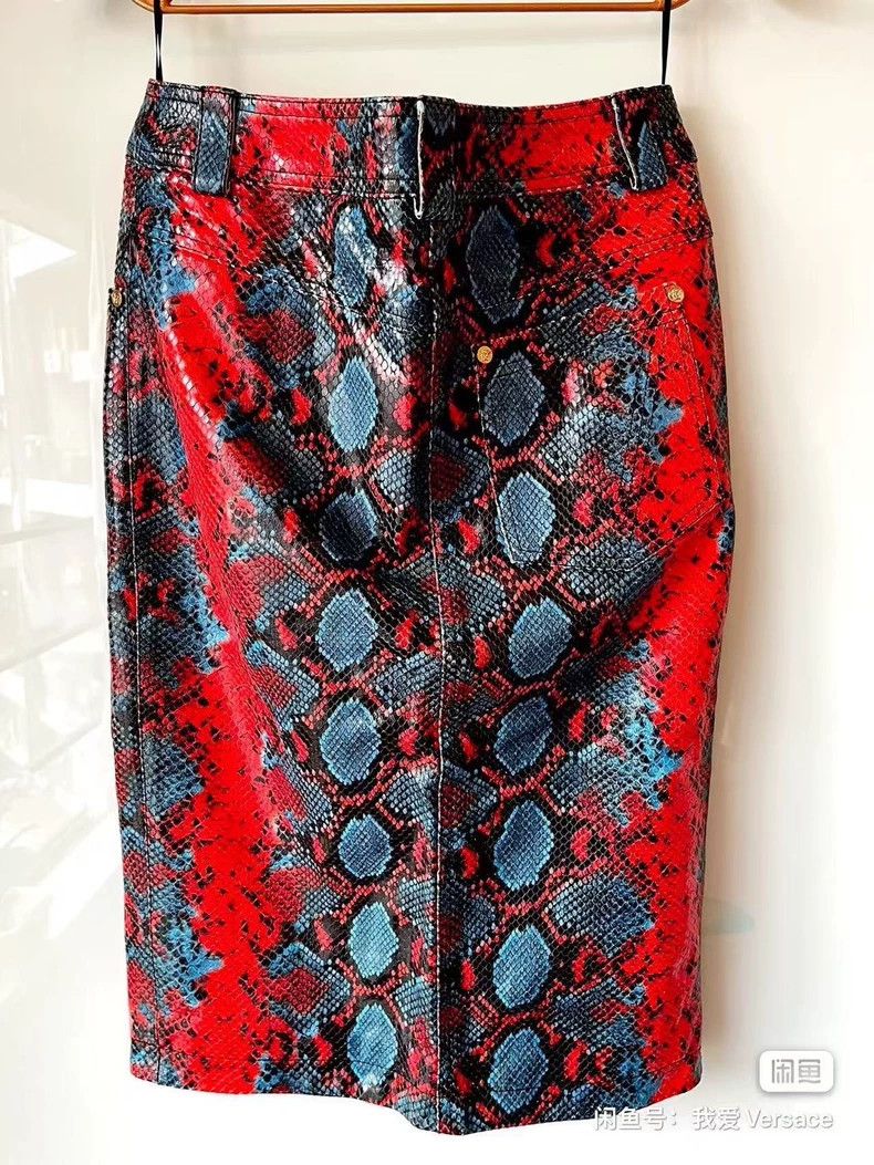 Versace Versace Cowhide pressed snake print skirt Size 25" / US 0 / IT 36 - 5 Thumbnail