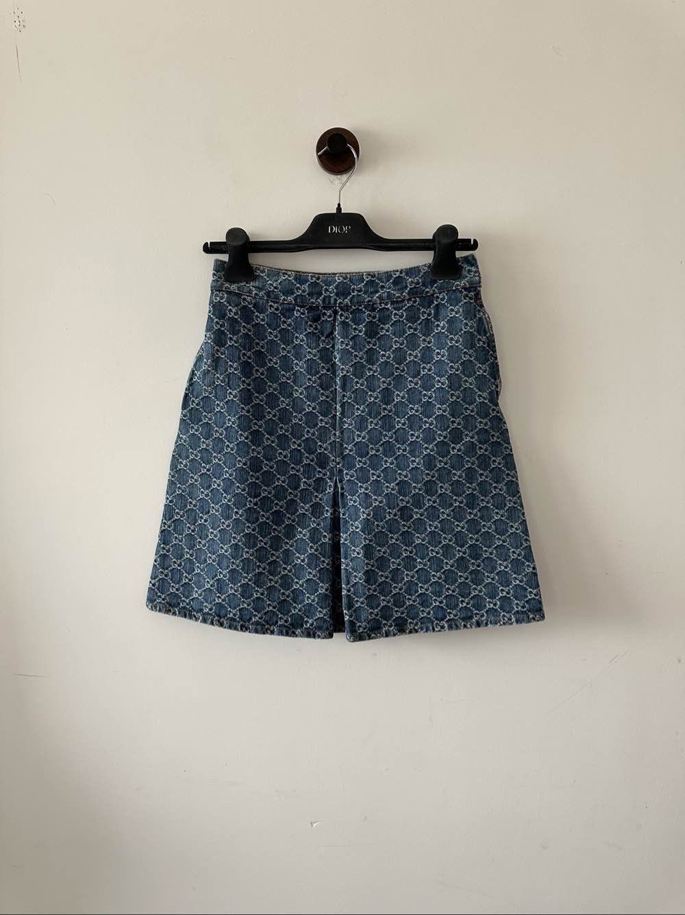 Gucci Gucci GG Logo Denim Mini Skirt Size 34 Size 24" / US 00 / IT 34 - 1 Thumbnail