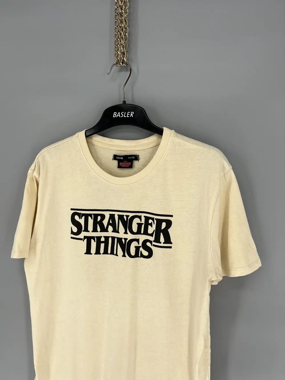 Japanese Brand Stranger Things Netflix movie Short Sleeve Tshirt Size US S / EU 44-46 / 1 - 5 Thumbnail