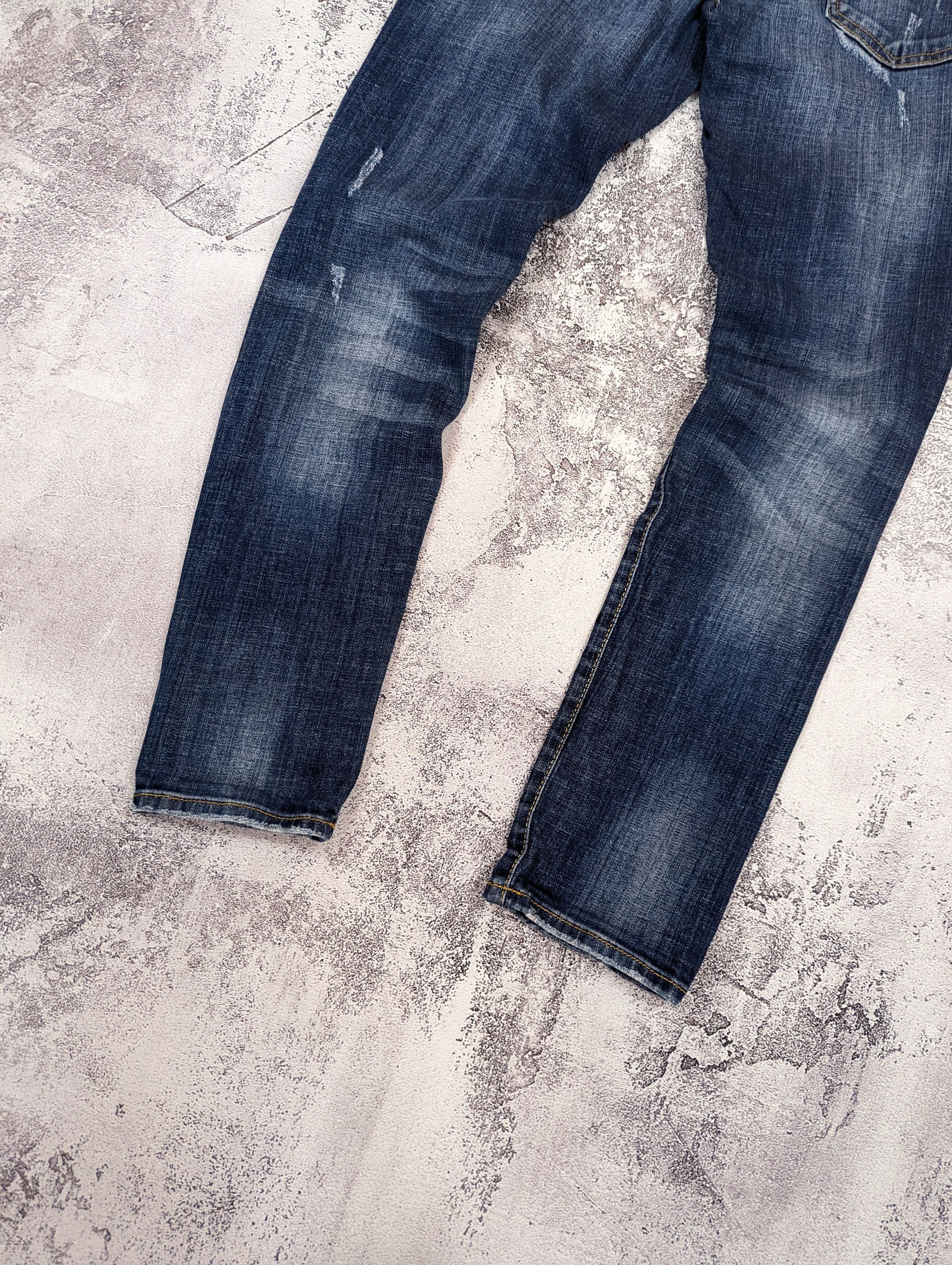 Dsquared2 Dsquared2 Skinny Dan Distressed Jeans Size US 33 - 16 Thumbnail