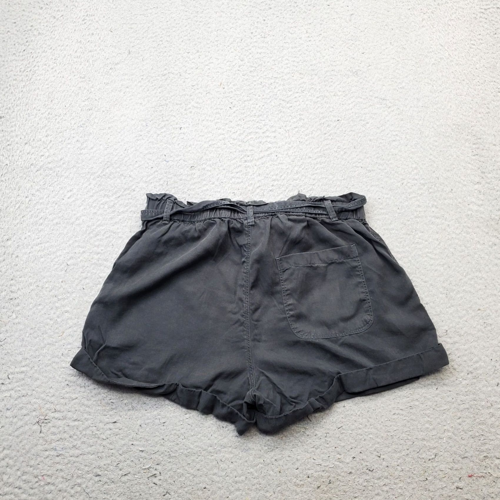 Vintage Aerie Paper Bag Shorts Women M Gray Regular Fit Cuffed Hem Tie Waist Preppy Size 32" / US 10 / IT 46 - 2 Thumbnail