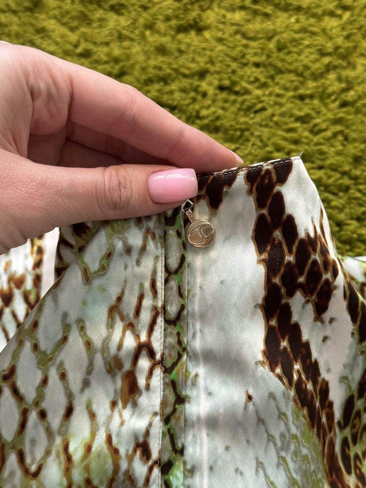 Designer × Just Cavalli × Roberto Cavalli Just Cavalli 2000s vintage snake skin pattern dress Size M / US 6-8 / IT 42-44 - 9 Thumbnail