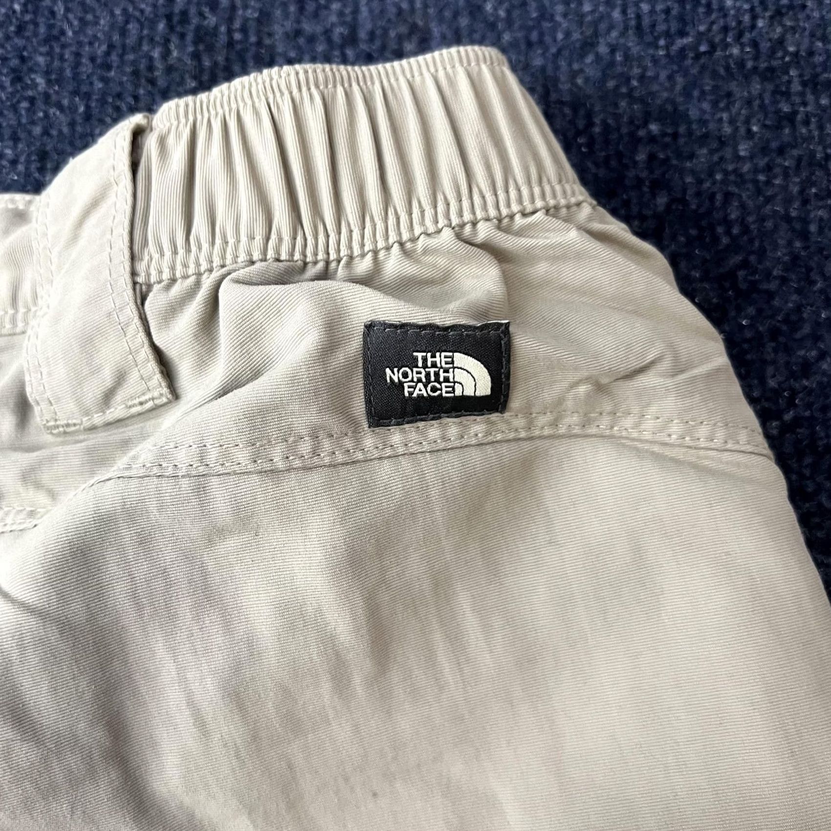 The North Face The North Face Cargo Shorts Mens Large Beige Nylon Hiking Outdoor Travel Casual Size US 33 - 6 Thumbnail