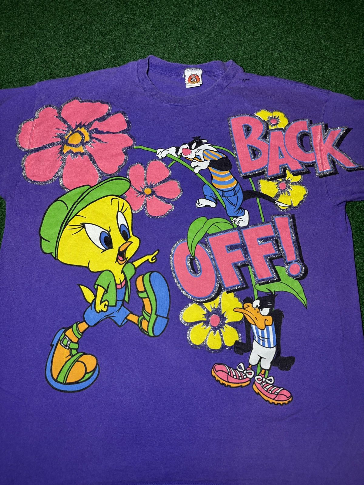 Vintage × Warner Bros Vtg 90s Looney Tunes Back Off Tweety Bird Aop T Shirt Size US XL / EU 56 / 4 - 2 Thumbnail