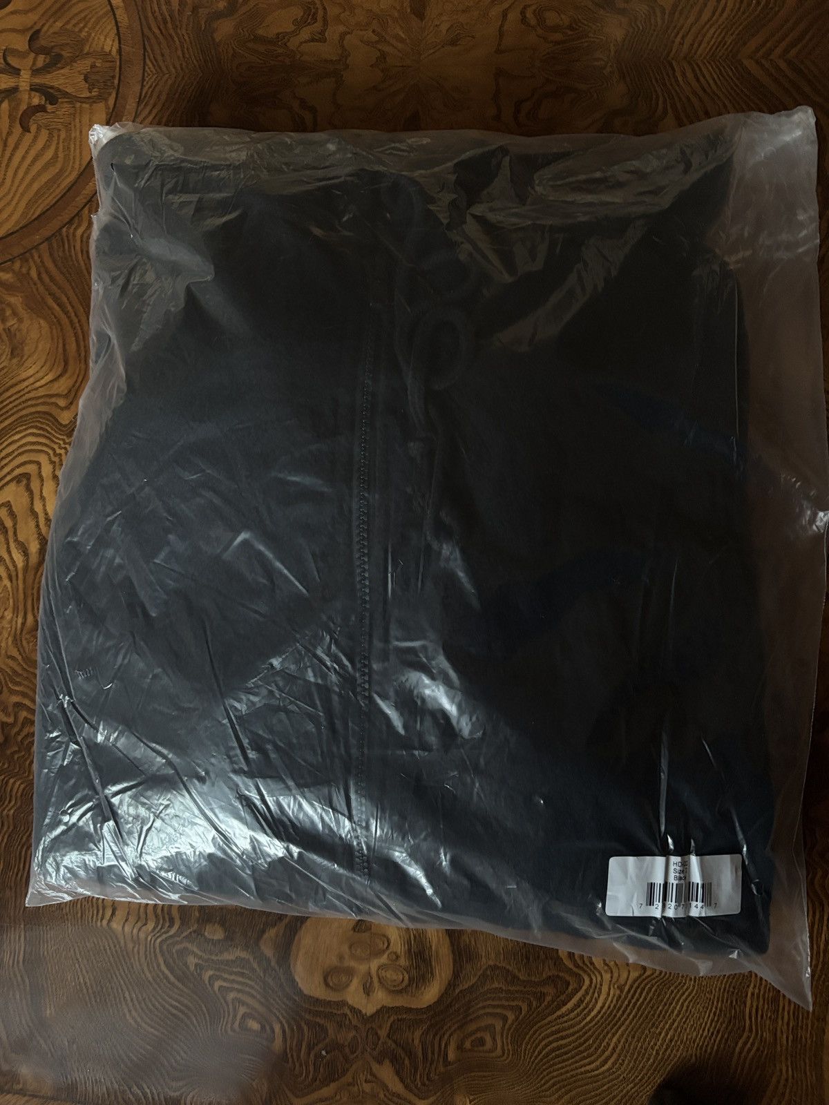 Yeezy Hd-02 size2 yeezy cotton zipup ShipsDayOf Size US L / EU 52-54 / 3 - 2 Thumbnail