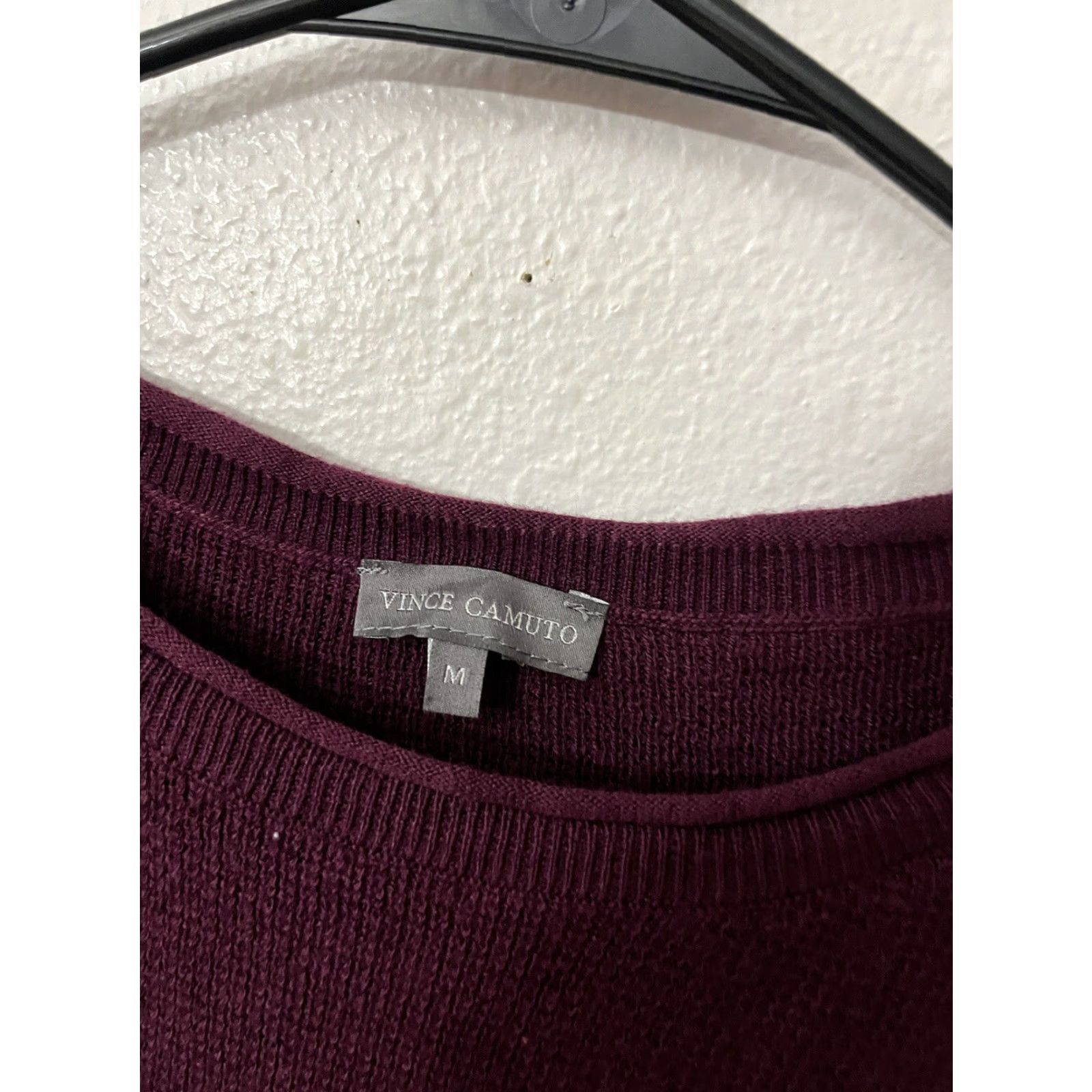 Vince Camuto VINTAGE Vince Camuto Women’s Sweater Long Sleeve Pullover M Maroon Ribbed Detail Size M Women Slim Fit Pullover - 90s-2000s? (Note: remove confusion) Size M / US 6-8 / IT 42-44 - 3 Thumbnail