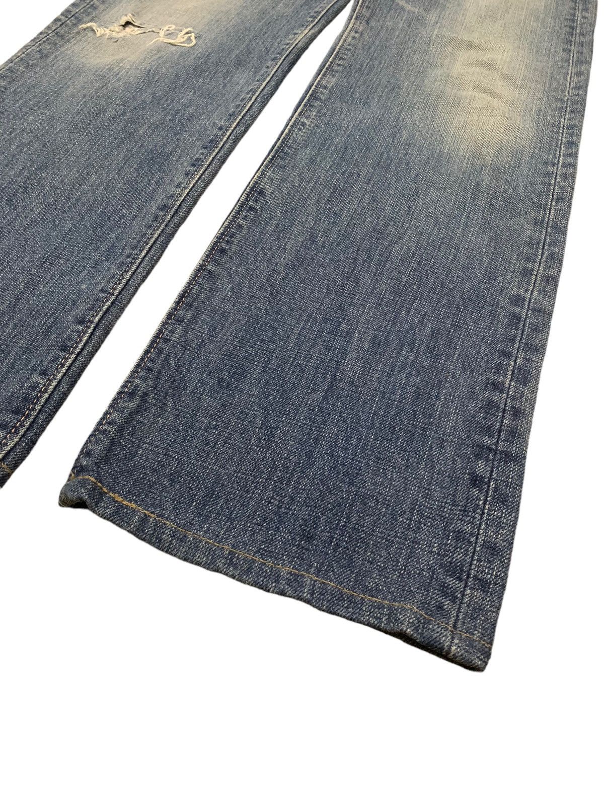 Japanese Brand Vintage Y2K Quadro Medio Button Fly Distressed Grunge Jeans Size US 29 - 9 Thumbnail