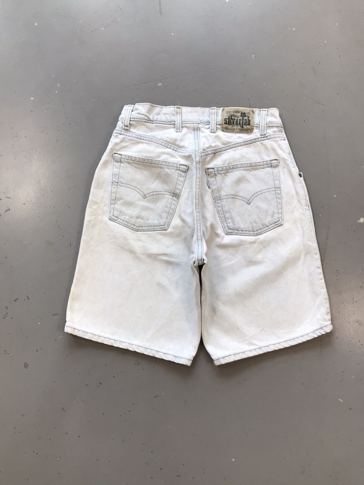 Levi's Vintage Levi’s silver tab jort Size US 28 / EU 44 - 2 Thumbnail